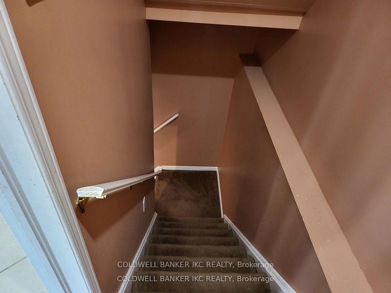 Photo 7 of 152 Prosperity Drive, Kitchener, Larentian West — HOMEH