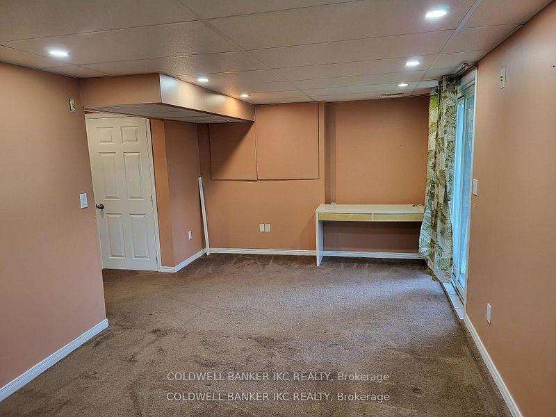 Photo 11 of 152 Prosperity Drive, Kitchener, Larentian West — HOMEH