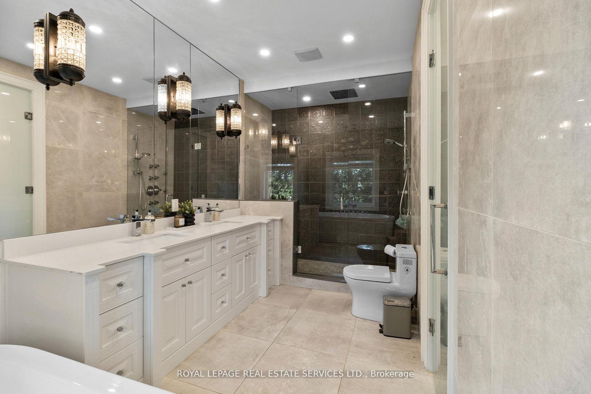 Photo 23 of 5 Kirk Bradden Road W, Etobicoke, Stonegate-Queensway — HOMEH