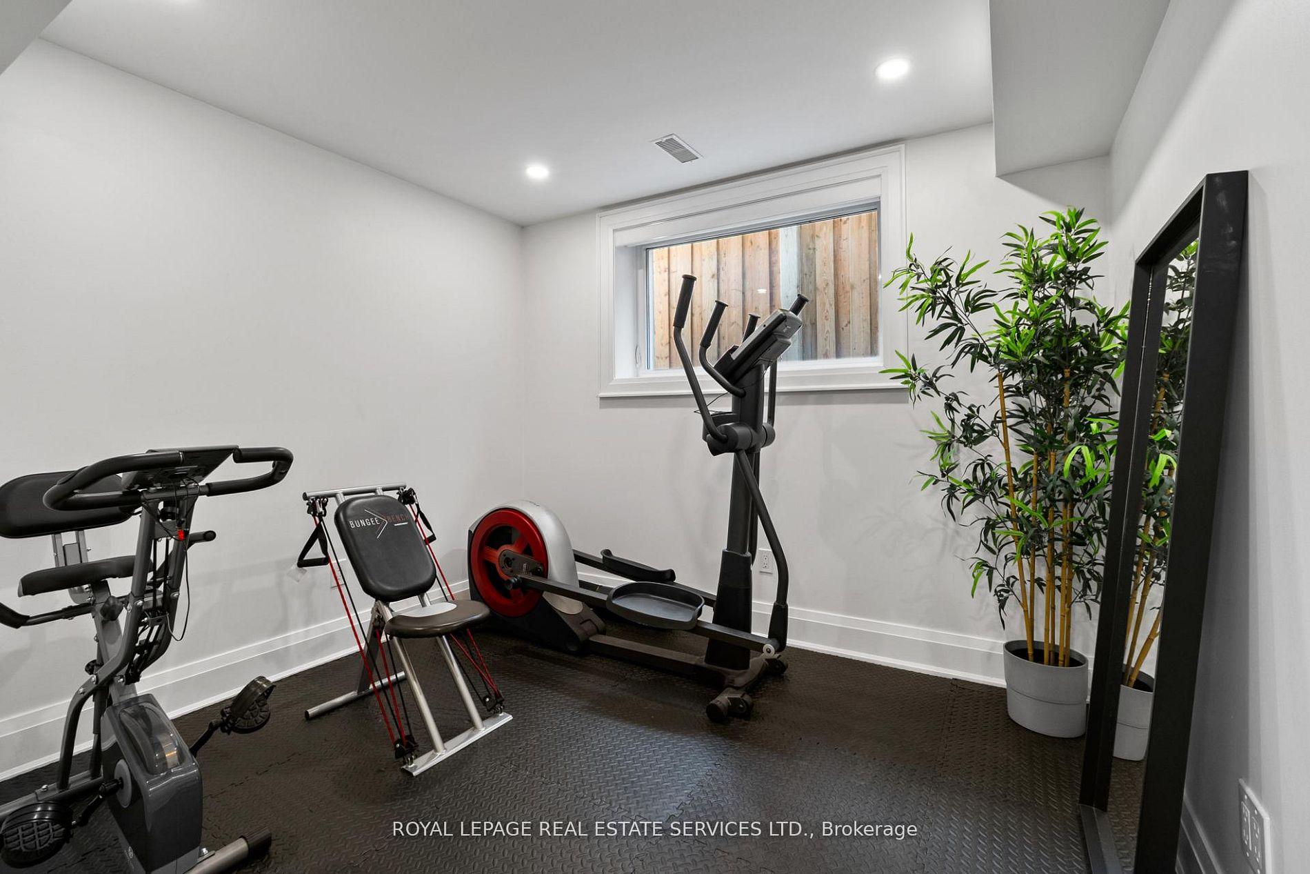 Photo 36 of 5 Kirk Bradden Road W, Etobicoke, Stonegate-Queensway — HOMEH