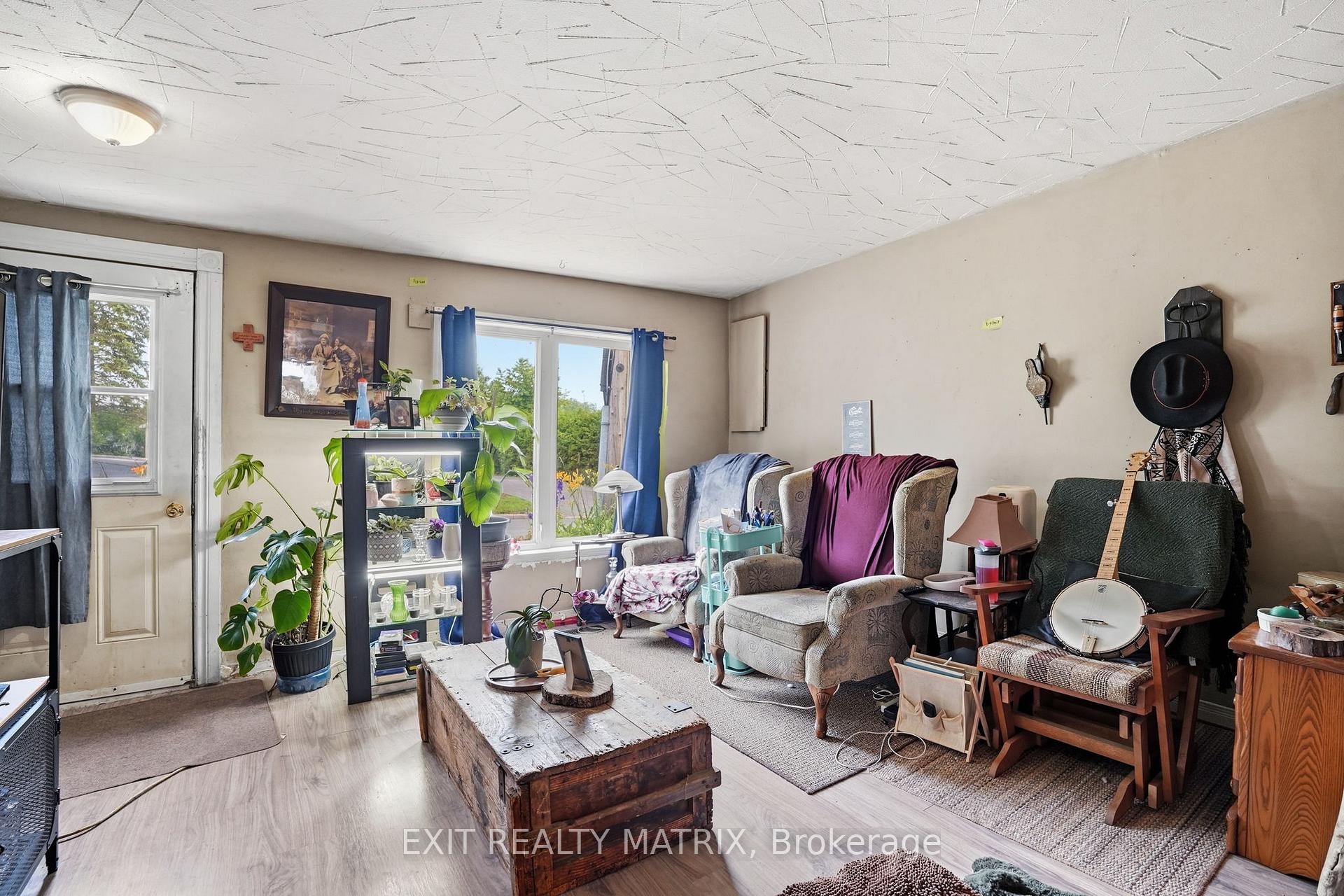 Photo 8 of 10 Peter Street, Champlain, L'Orignal — HOMEH