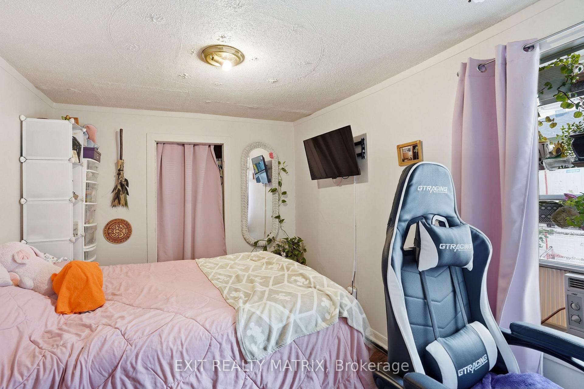 Photo 14 of 10 Peter Street, Champlain, L'Orignal — HOMEH