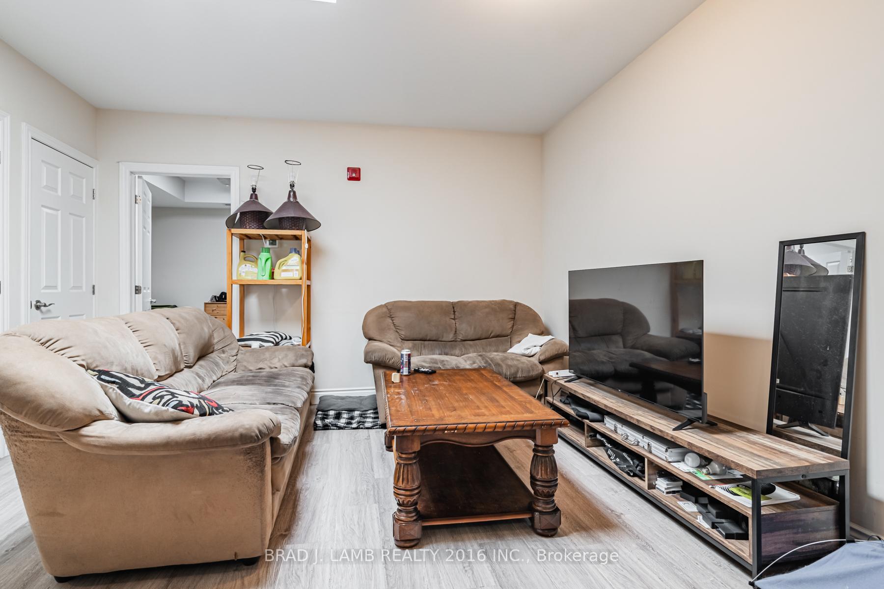 Photo 3 of Unit 3, 2904A Danforth Avenue, Toronto, East End-Danforth — HOMEH