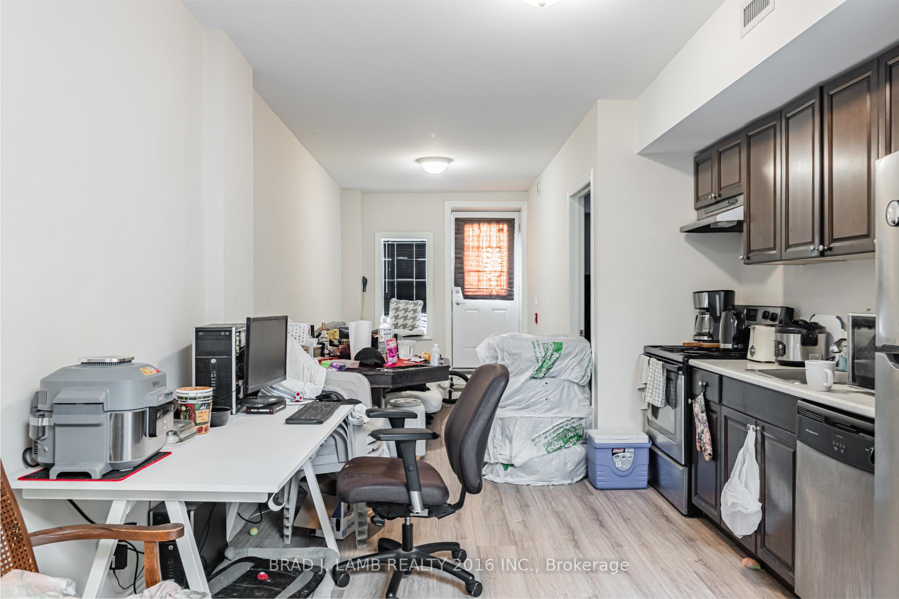 Photo 6 of Unit 3, 2904A Danforth Avenue, Toronto, East End-Danforth — HOMEH
