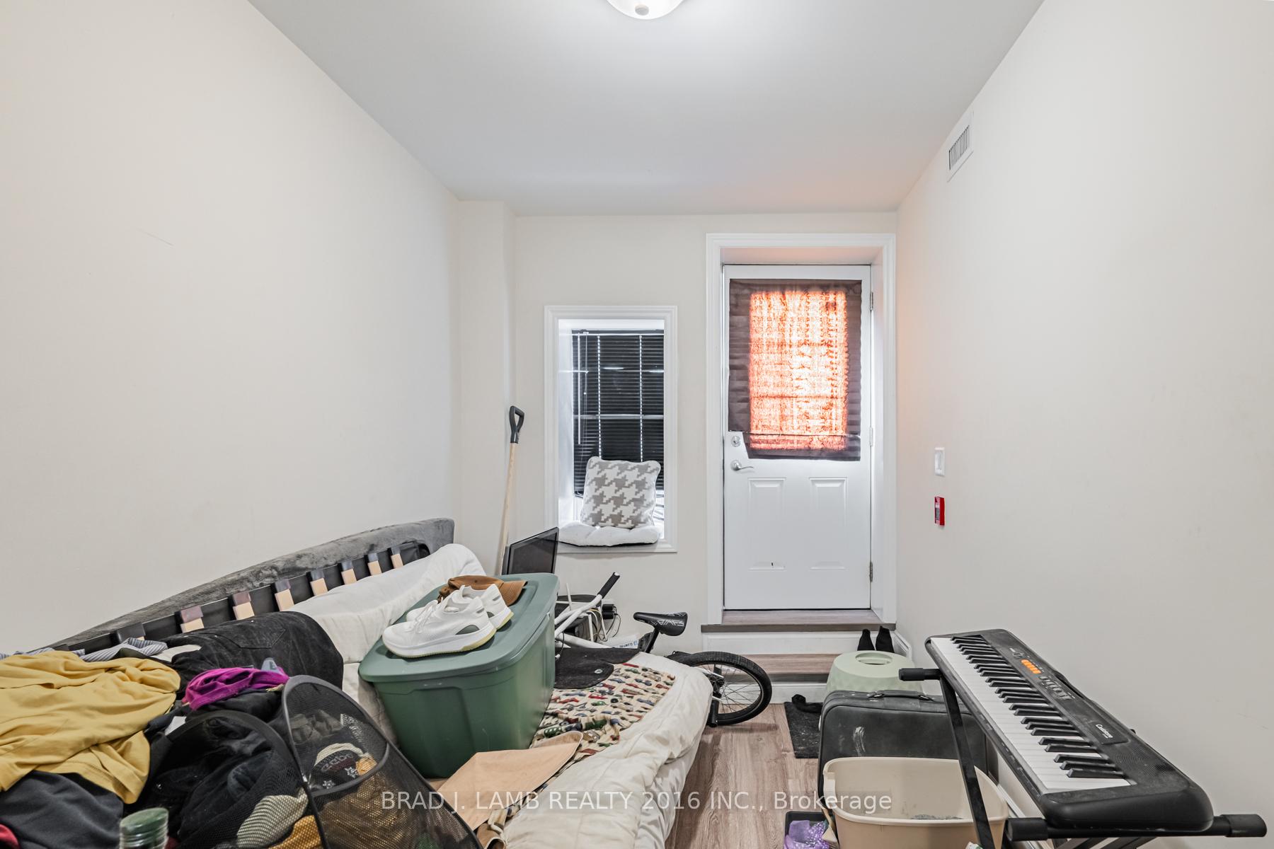 Photo 8 of Unit 3, 2904A Danforth Avenue, Toronto, East End-Danforth — HOMEH