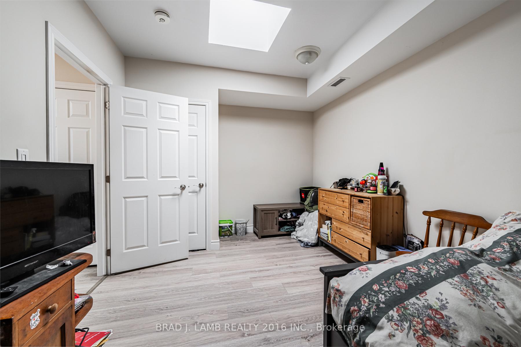Photo 9 of Unit 3, 2904A Danforth Avenue, Toronto, East End-Danforth — HOMEH
