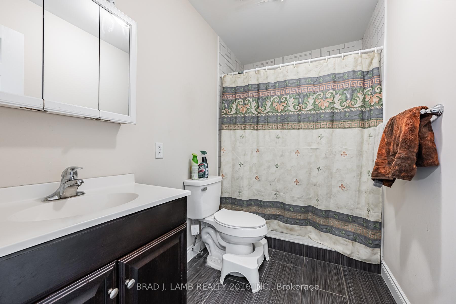 Photo 14 of Unit 3, 2904A Danforth Avenue, Toronto, East End-Danforth — HOMEH