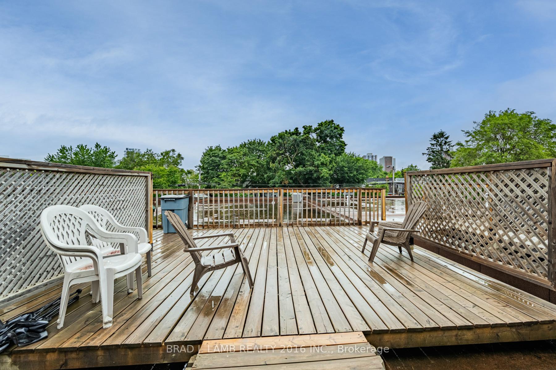 Photo 17 of Unit 3, 2904A Danforth Avenue, Toronto, East End-Danforth — HOMEH