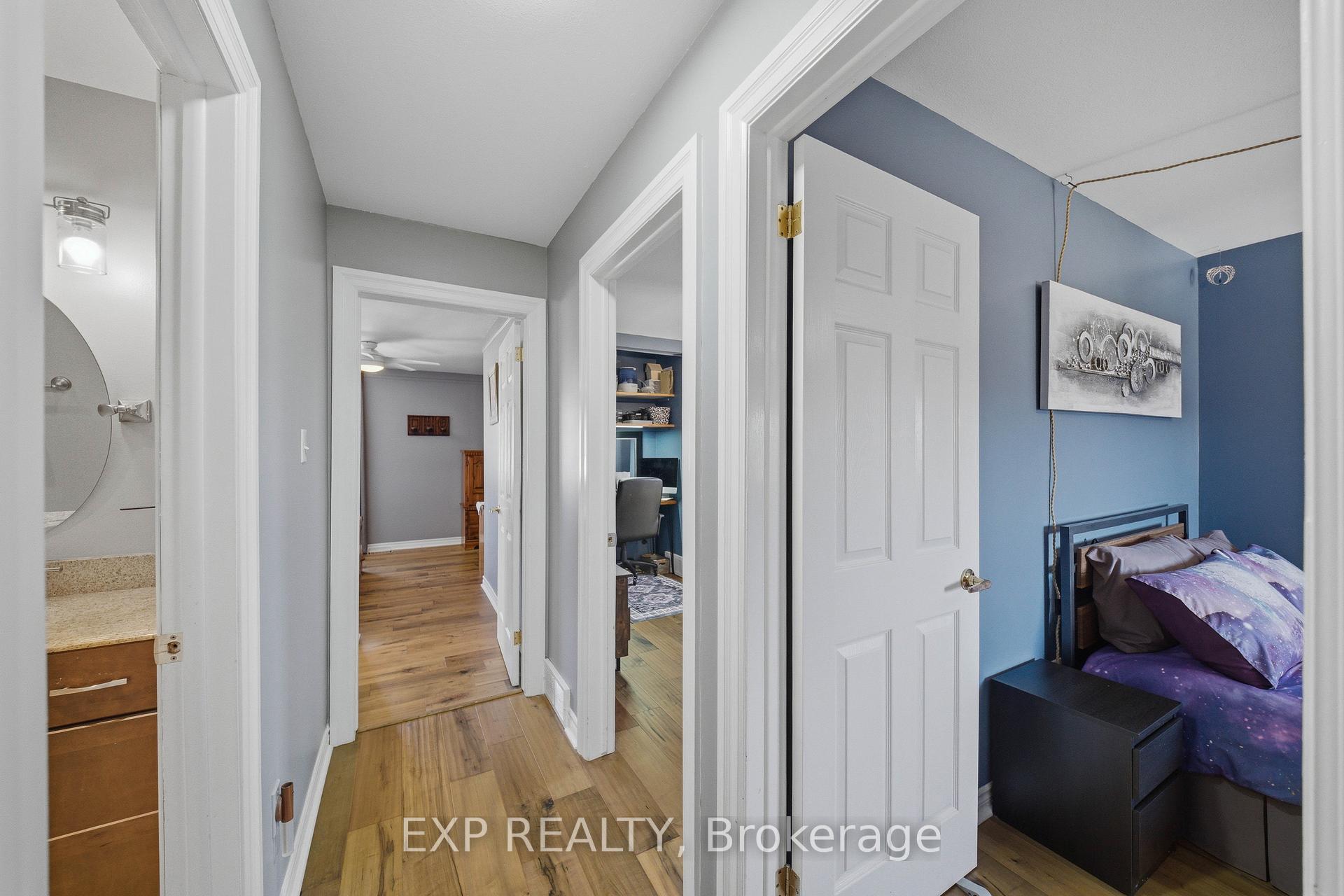 Photo 21 of 129 Pimprenelle Terrace, Ottawa, Queenswood Heights South — HOMEH