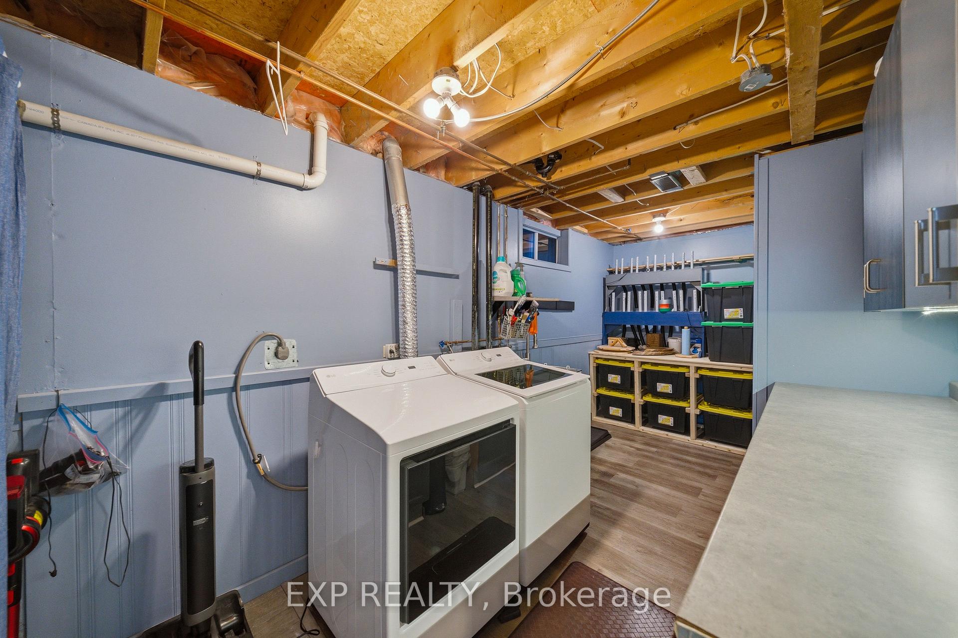 Photo 32 of 129 Pimprenelle Terrace, Ottawa, Queenswood Heights South — HOMEH