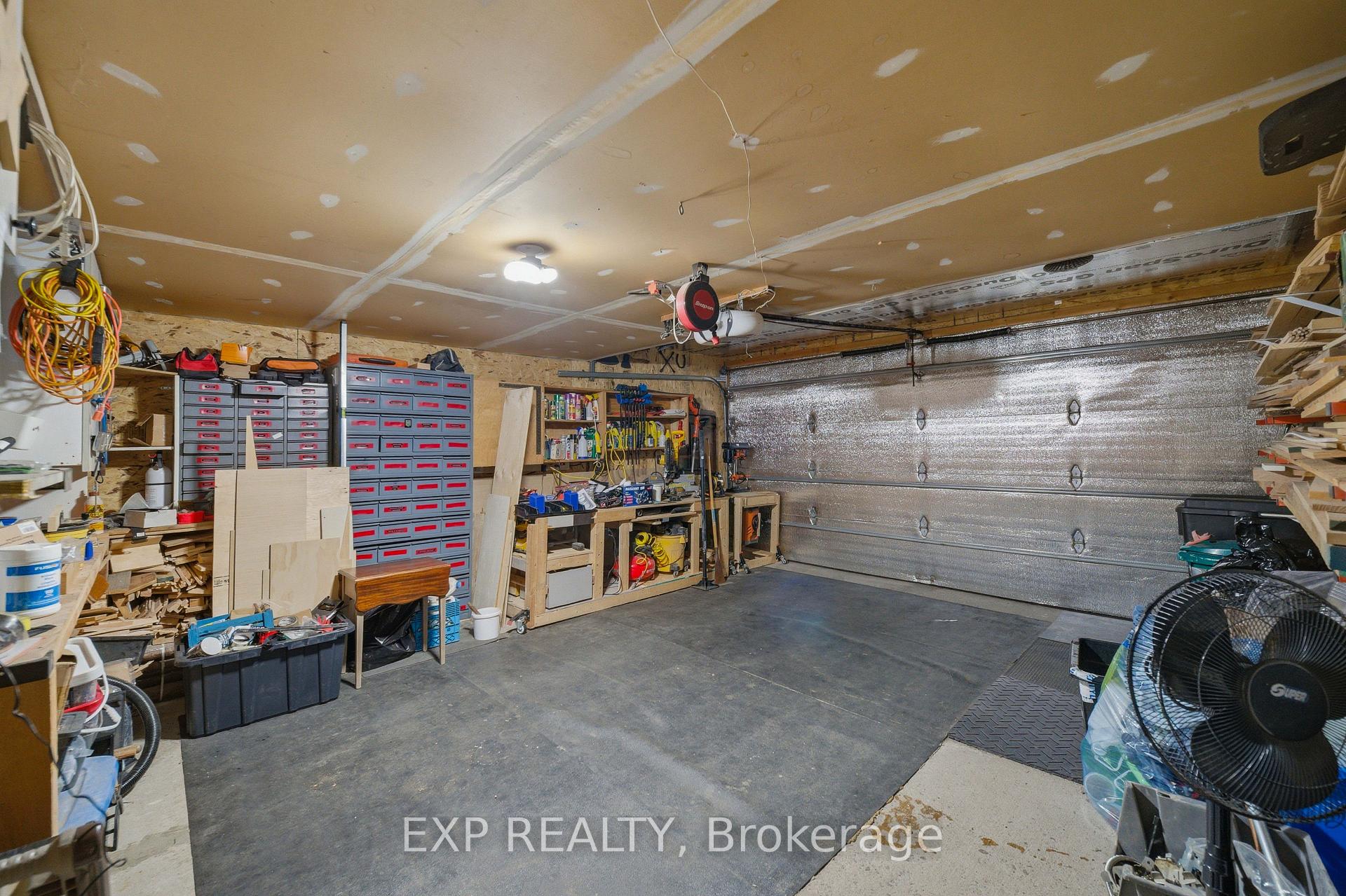 Photo 35 of 129 Pimprenelle Terrace, Ottawa, Queenswood Heights South — HOMEH