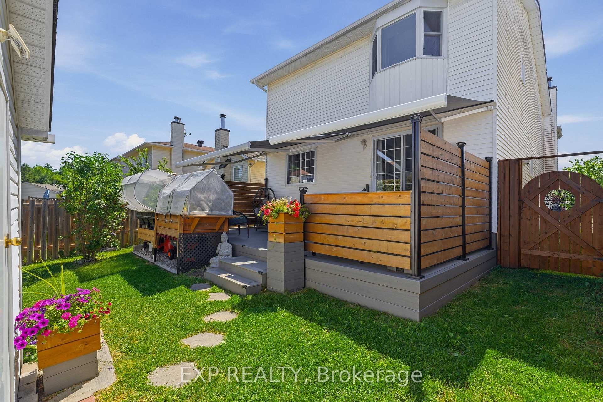 Photo 36 of 129 Pimprenelle Terrace, Ottawa, Queenswood Heights South — HOMEH
