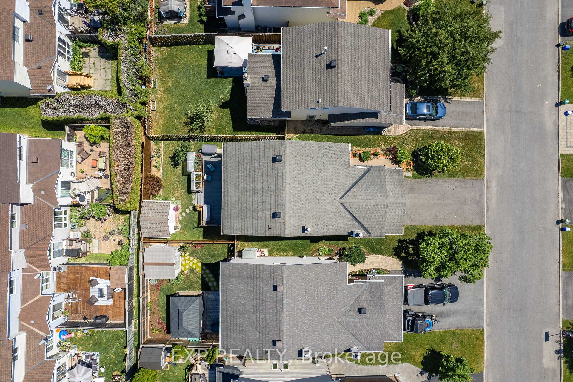 Photo 46 of 129 Pimprenelle Terrace, Ottawa, Queenswood Heights South — HOMEH