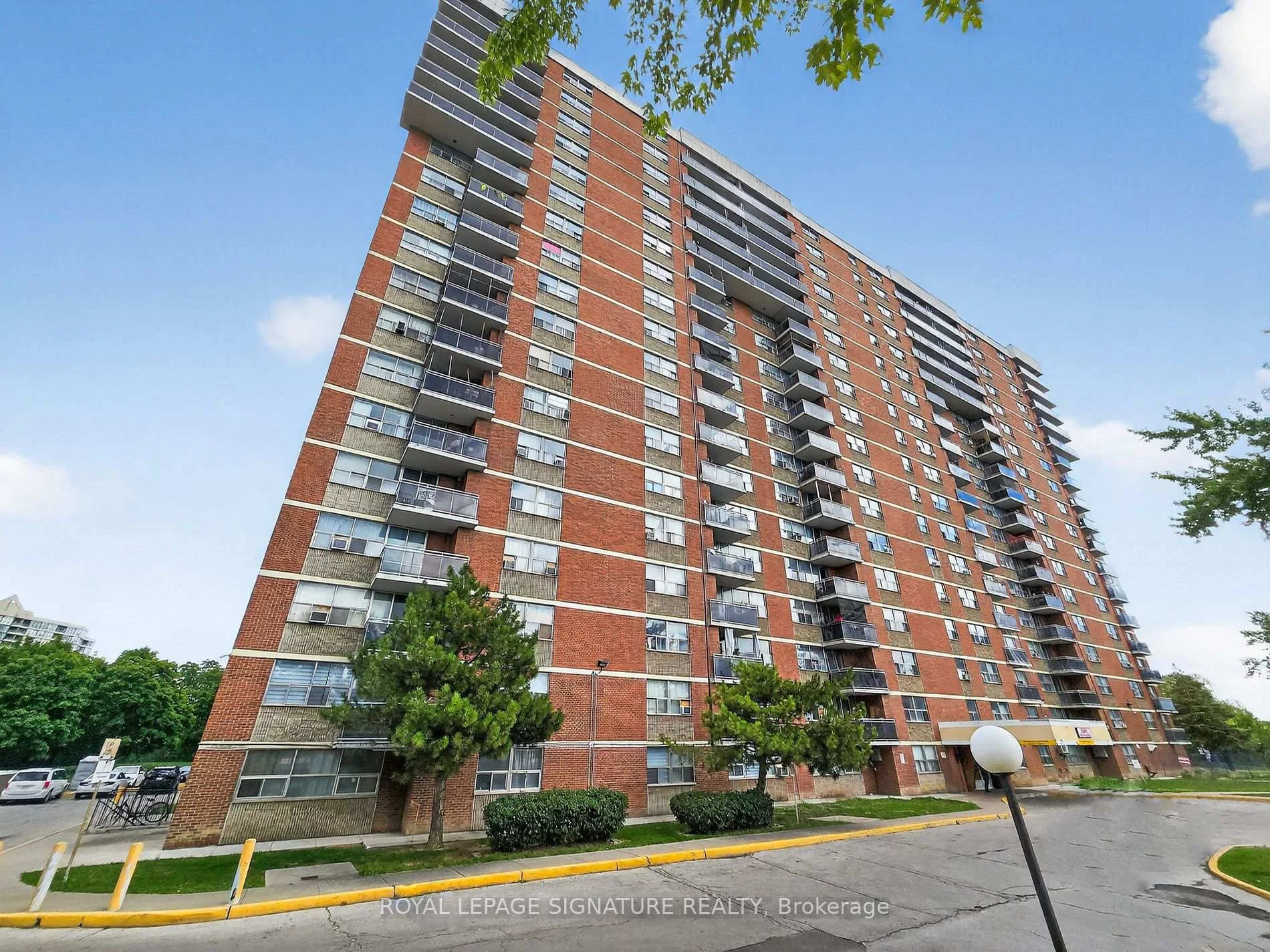 Photo 1 of Unit 1705, 2645 Kipling Avenue, Etobicoke, Mount Olive-Silverstone-Jamestown — HOMEH