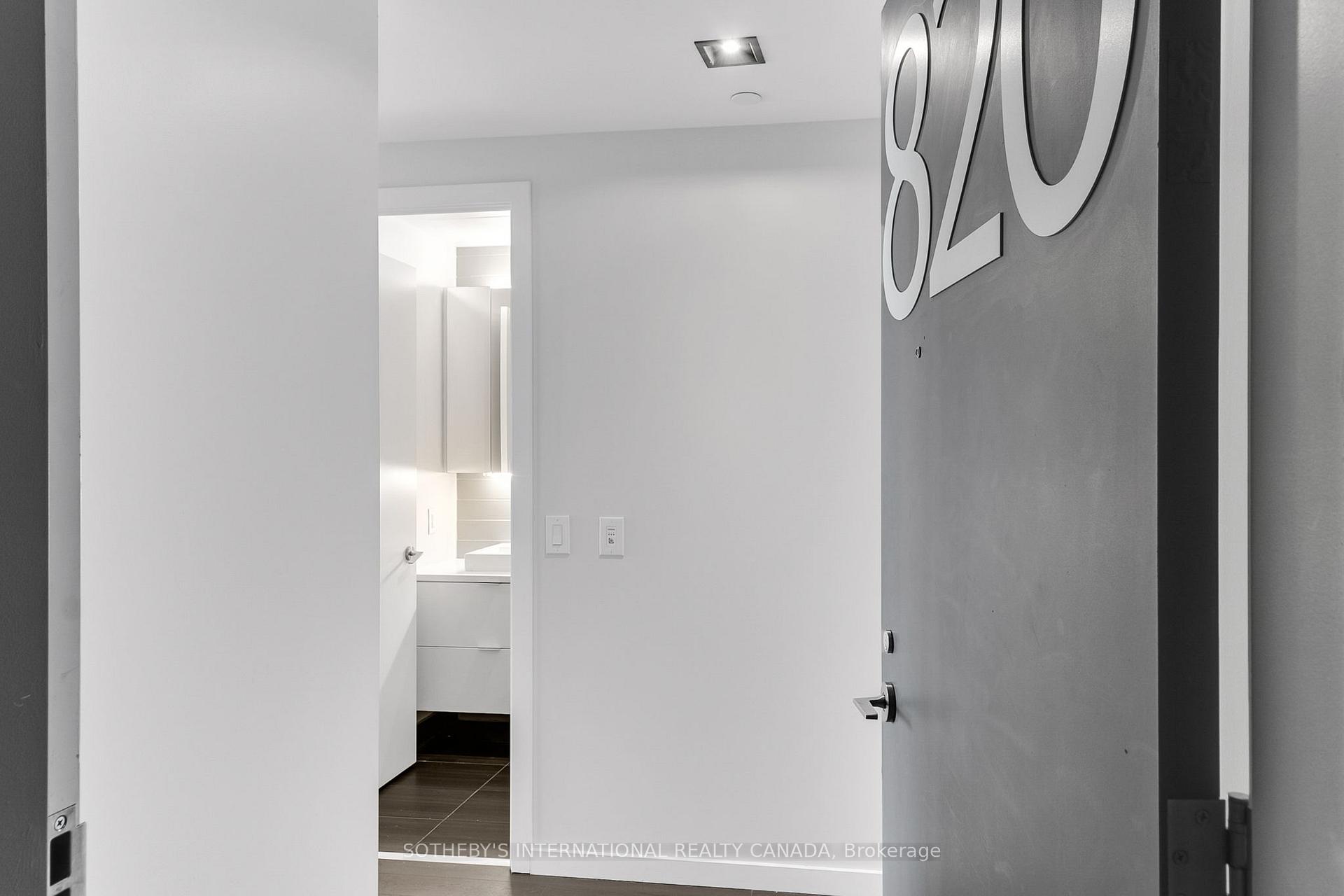 Photo 7 of Unit 820, 170 Bayview Avenue, Toronto, Moss Park — HOMEH
