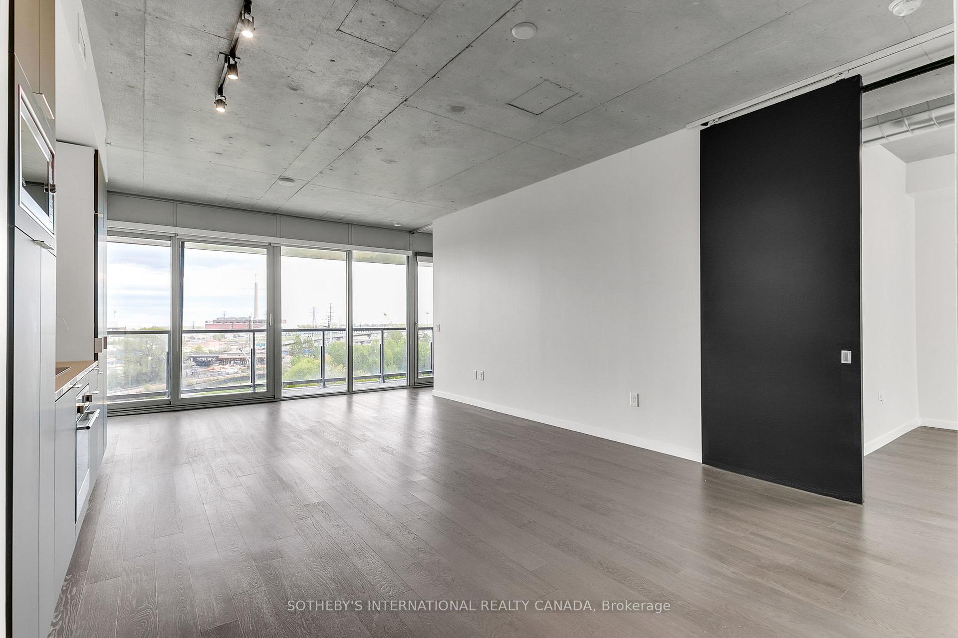 Photo 8 of Unit 820, 170 Bayview Avenue, Toronto, Moss Park — HOMEH
