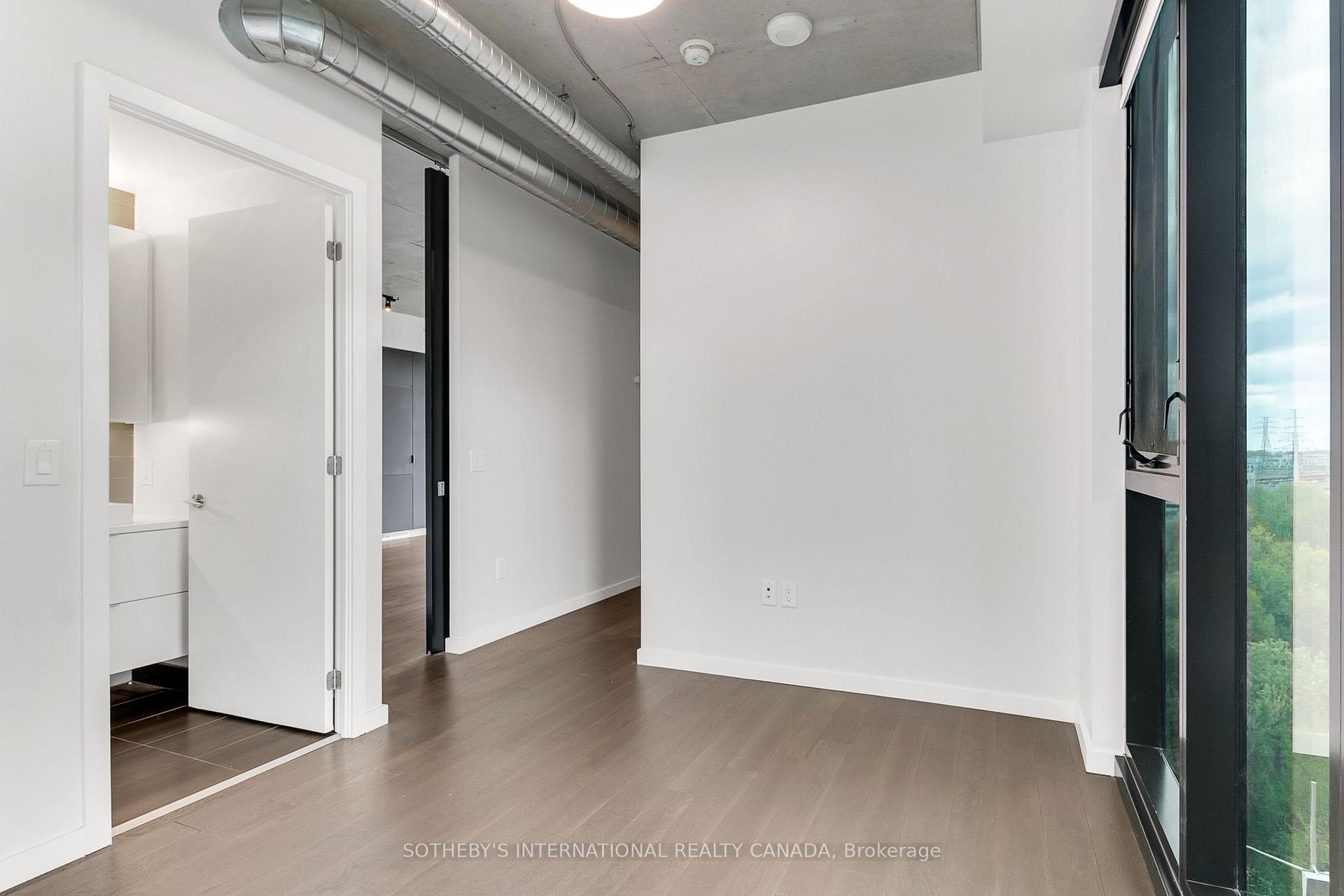 Photo 19 of Unit 820, 170 Bayview Avenue, Toronto, Moss Park — HOMEH