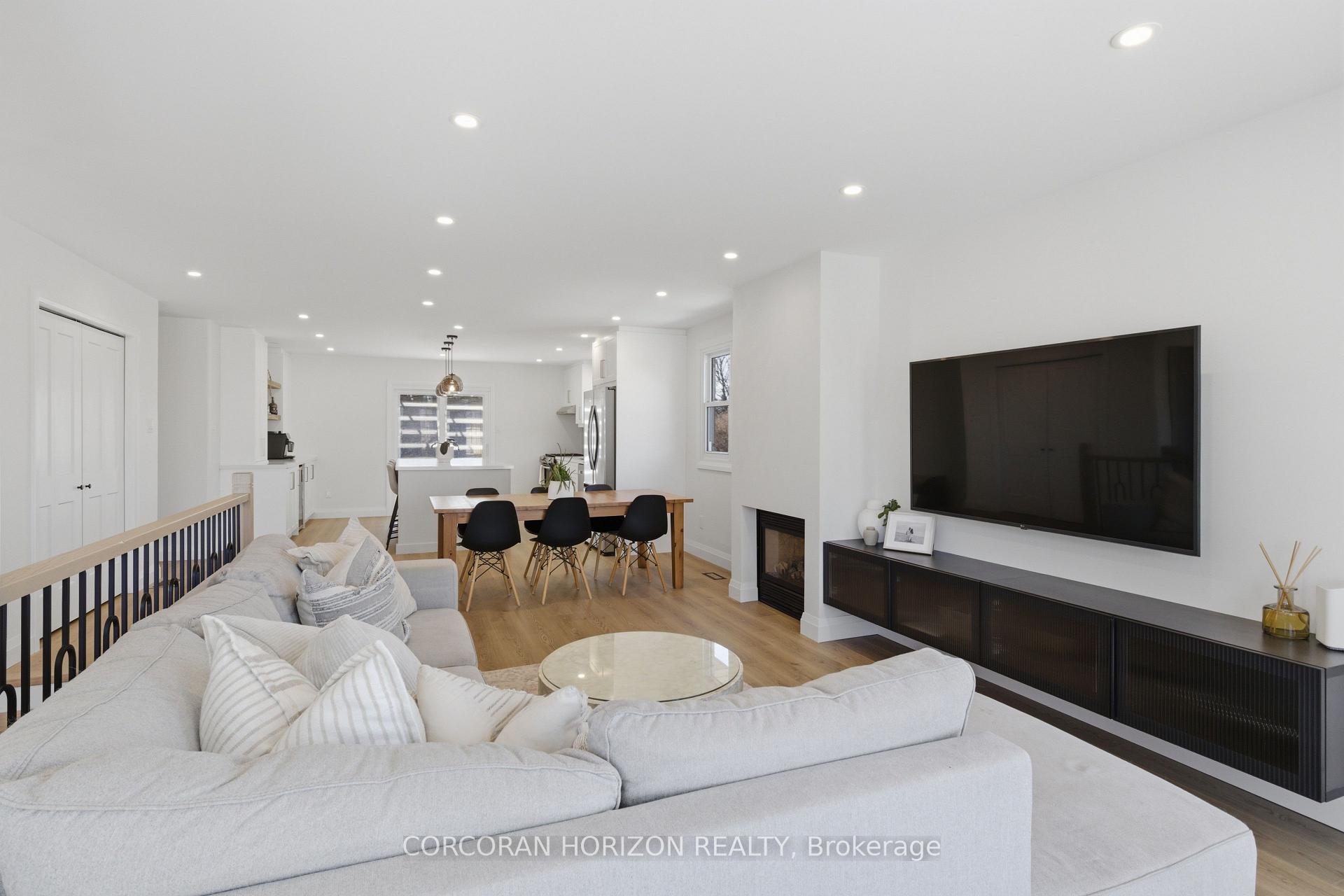 Photo 9 of 5 Bradbury Crescent, Brant, Paris — HOMEH