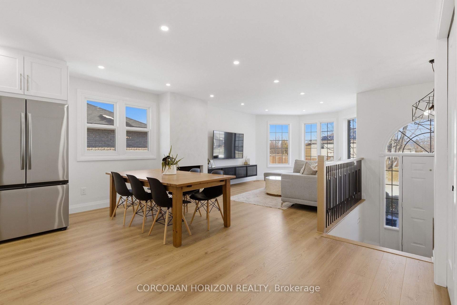 Photo 10 of 5 Bradbury Crescent, Brant, Paris — HOMEH