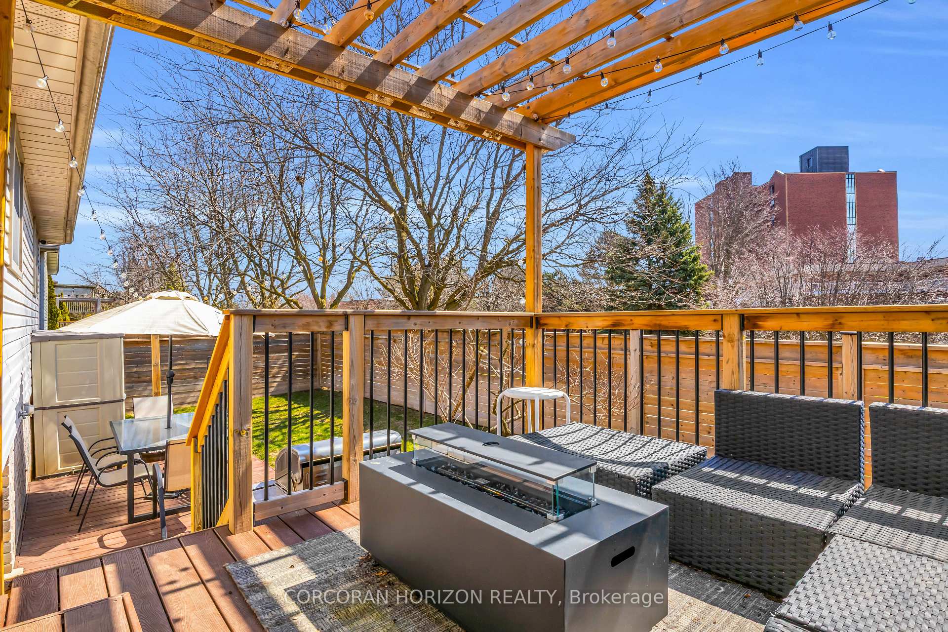 Photo 29 of 5 Bradbury Crescent, Brant, Paris — HOMEH