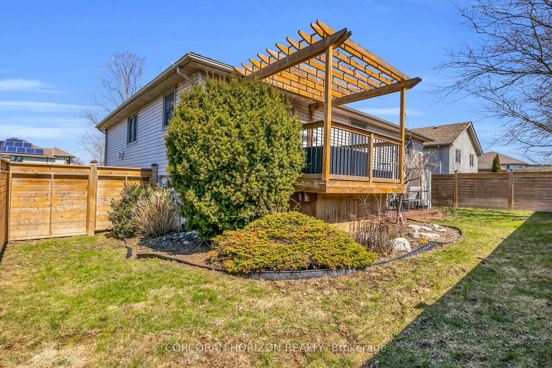 Photo 33 of 5 Bradbury Crescent, Brant, Paris — HOMEH