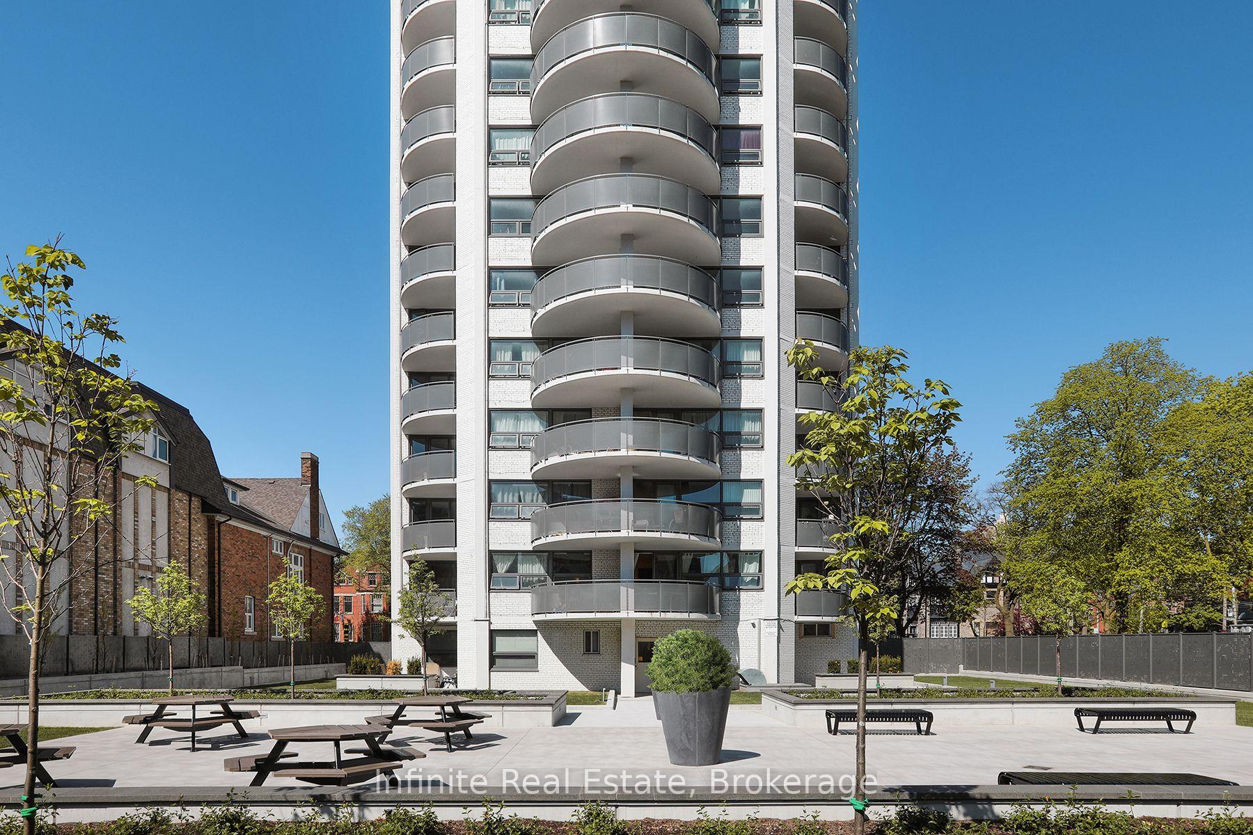 Photo 2 of Unit 502, 485 Huron Street, Toronto, The Annex — HOMEH