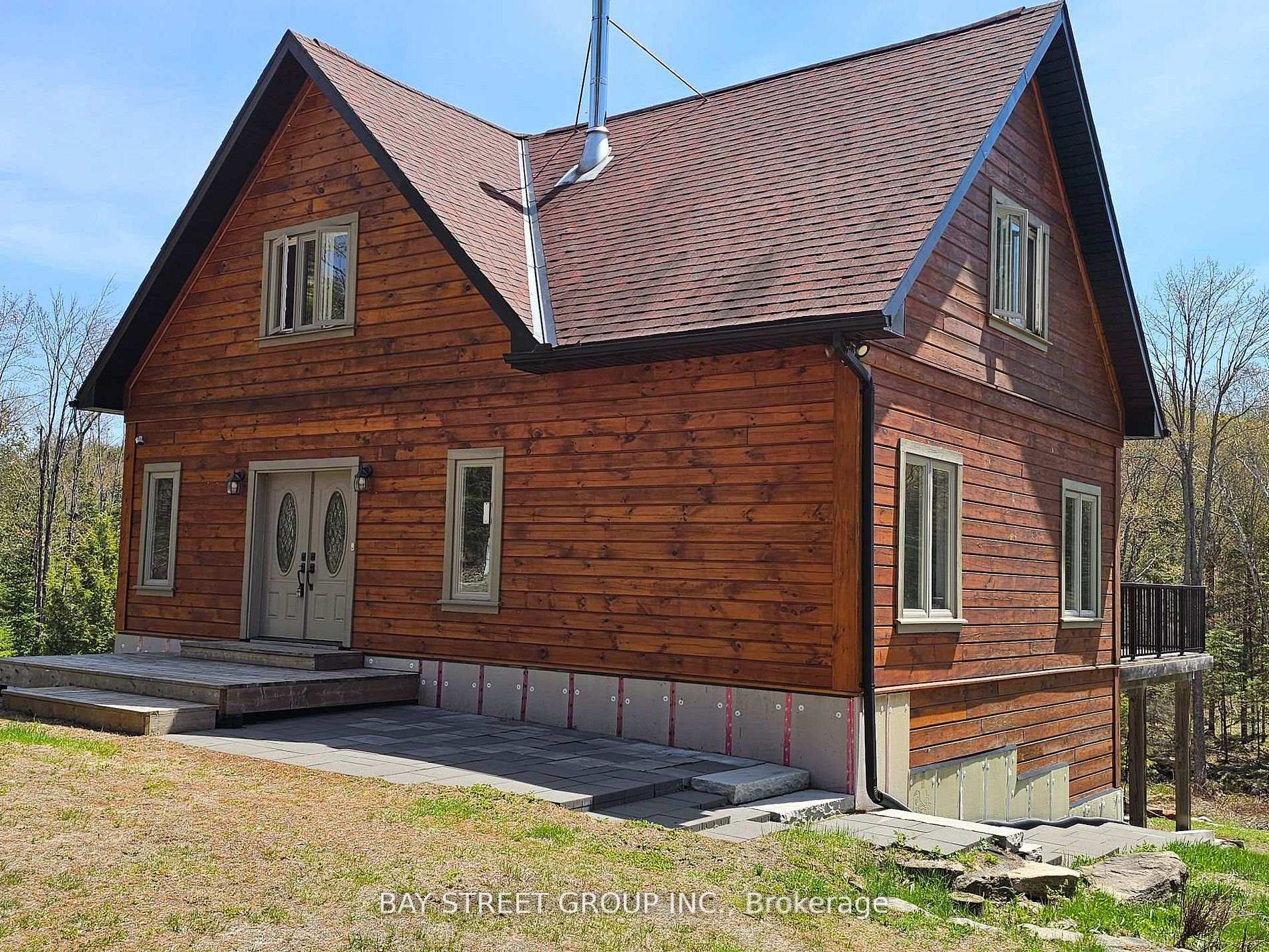Photo 3 of 1032 Spring Lake Road, Bracebridge, Draper — HOMEH