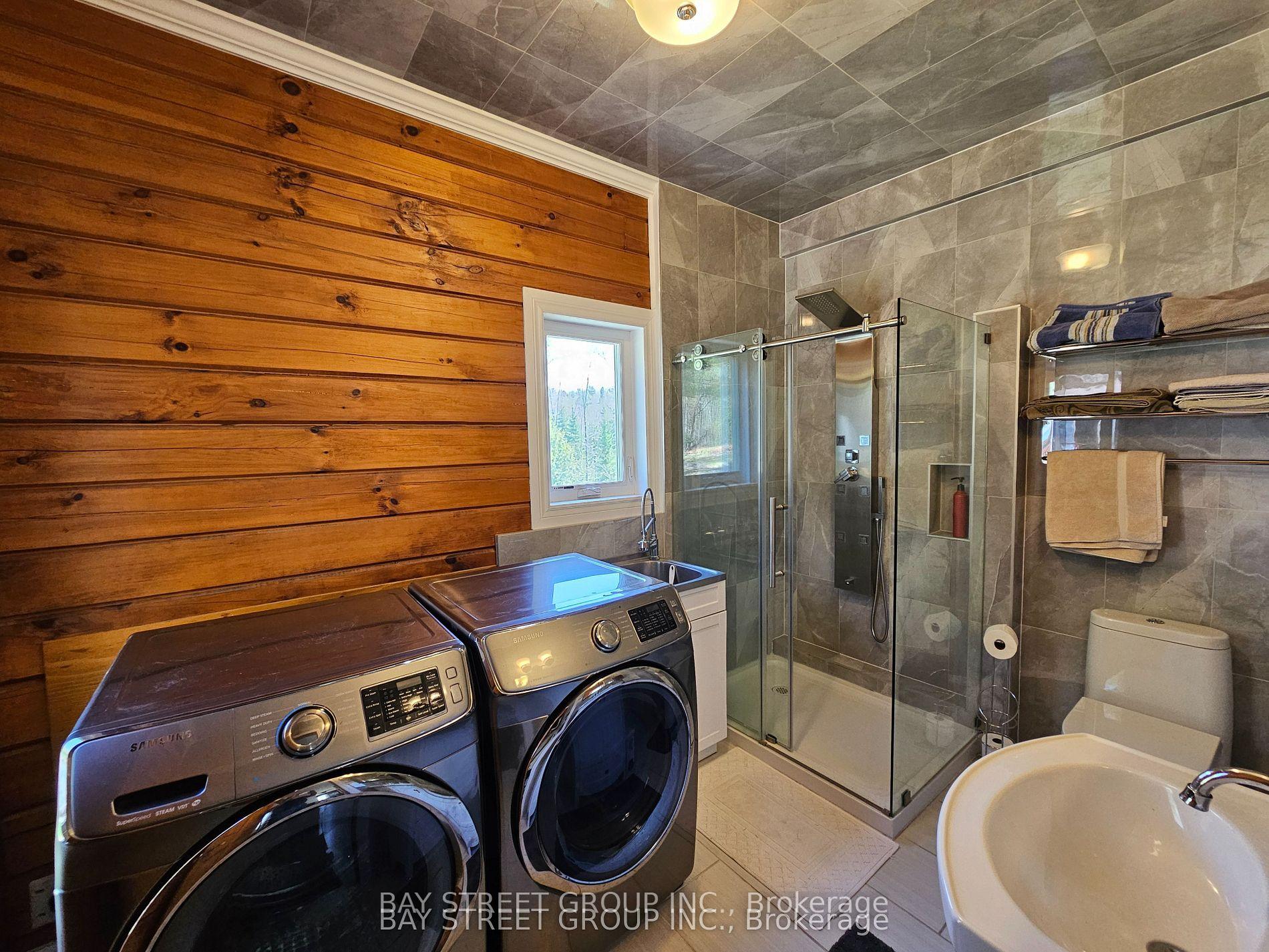 Photo 9 of 1032 Spring Lake Road, Bracebridge, Draper — HOMEH