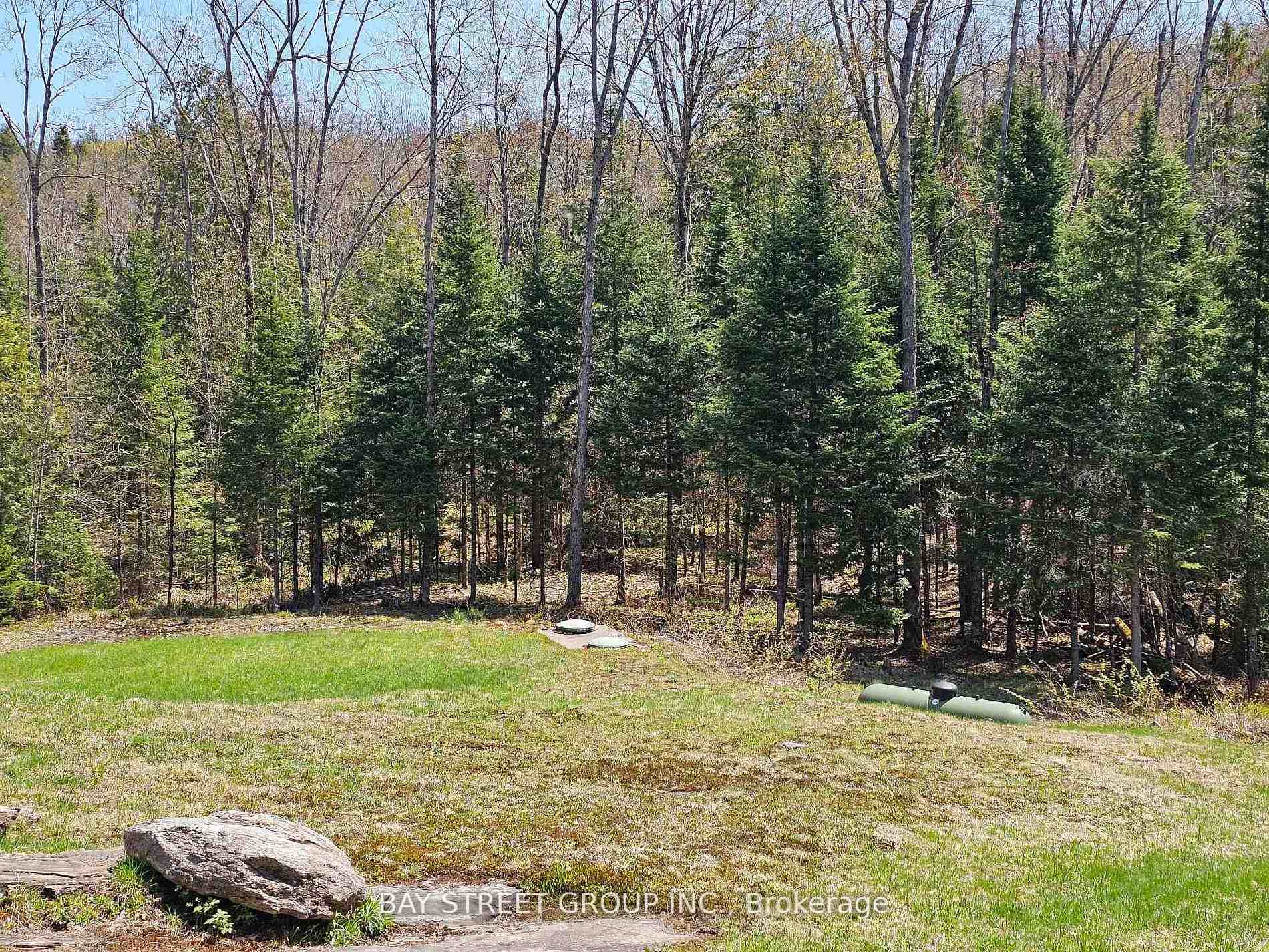 Photo 39 of 1032 Spring Lake Road, Bracebridge, Draper — HOMEH