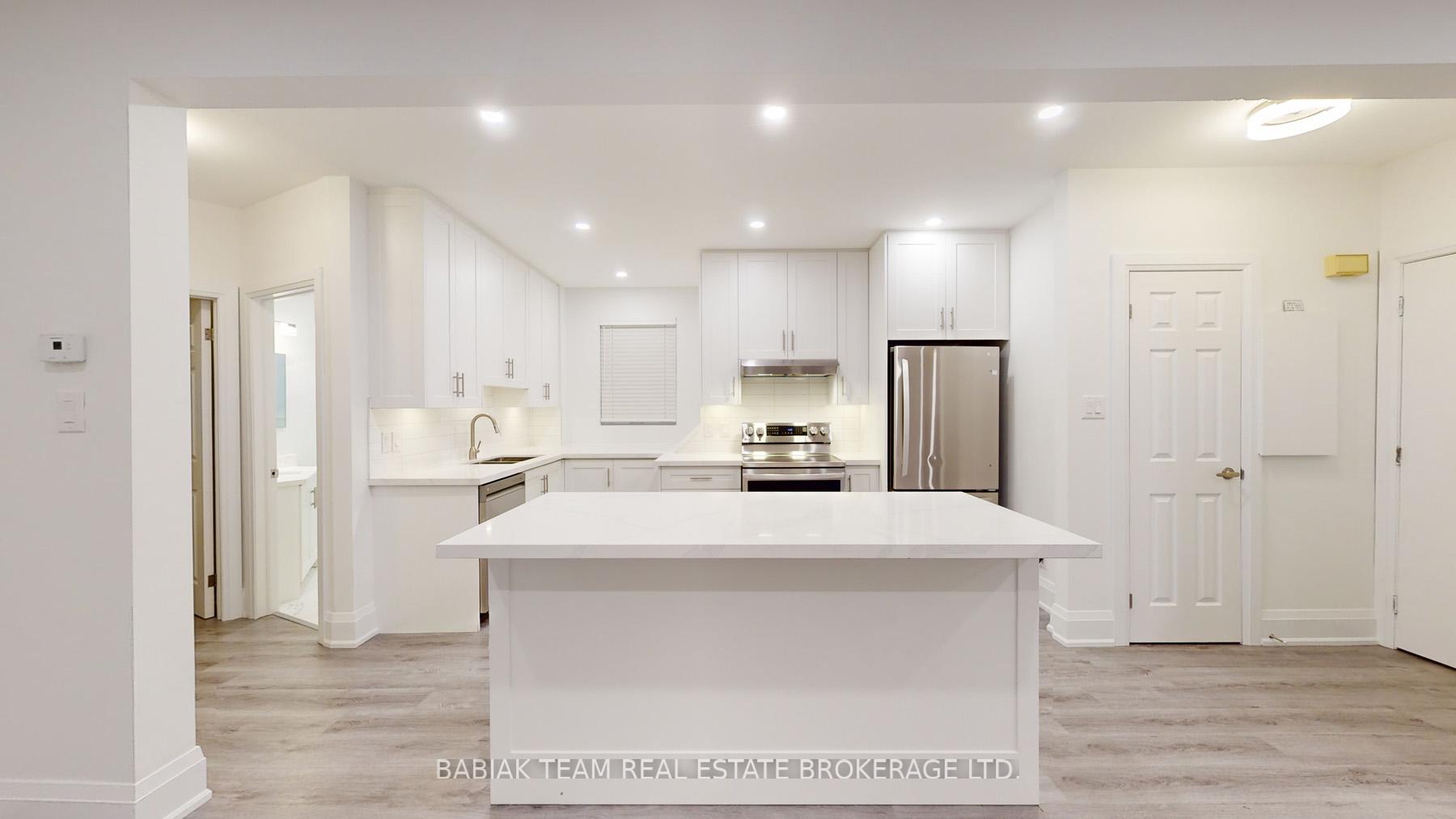 Photo 3 of Unit Main, 19 Grassmere Road, Toronto, Runnymede-Bloor West Village — HOMEH