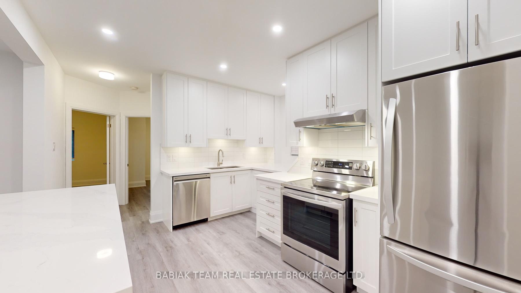 Photo 5 of Unit Main, 19 Grassmere Road, Toronto, Runnymede-Bloor West Village — HOMEH