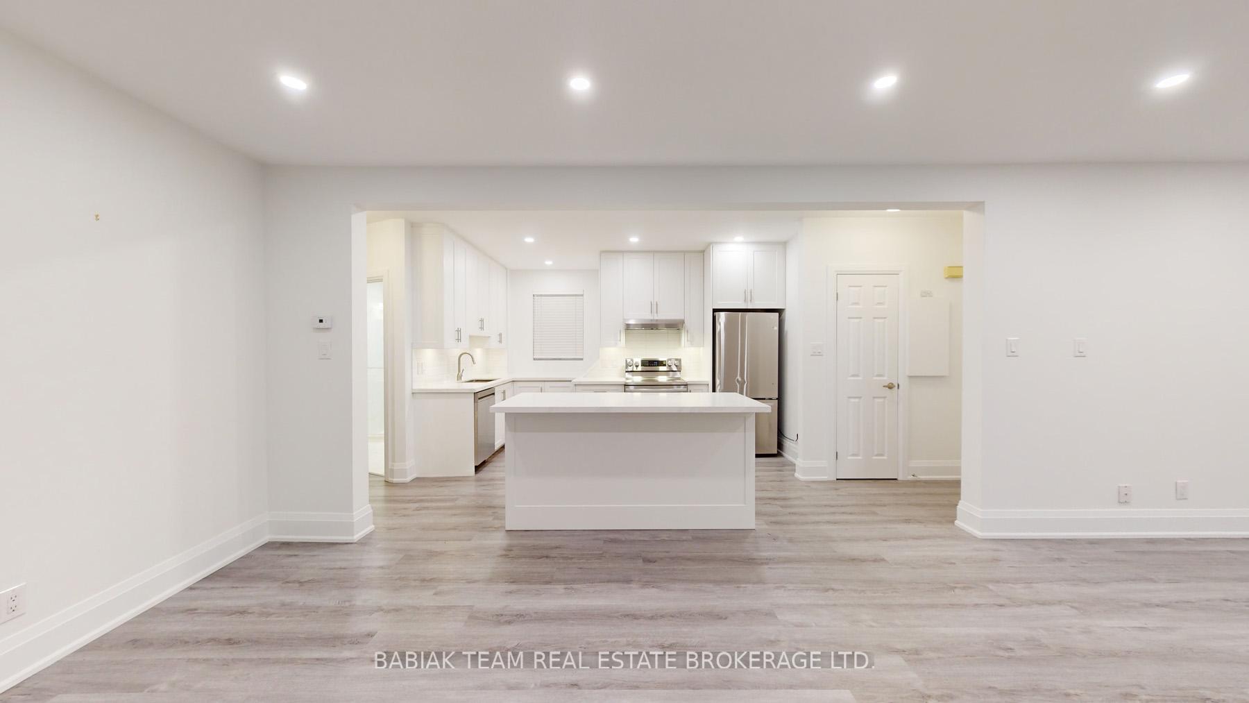 Photo 13 of Unit Main, 19 Grassmere Road, Toronto, Runnymede-Bloor West Village — HOMEH