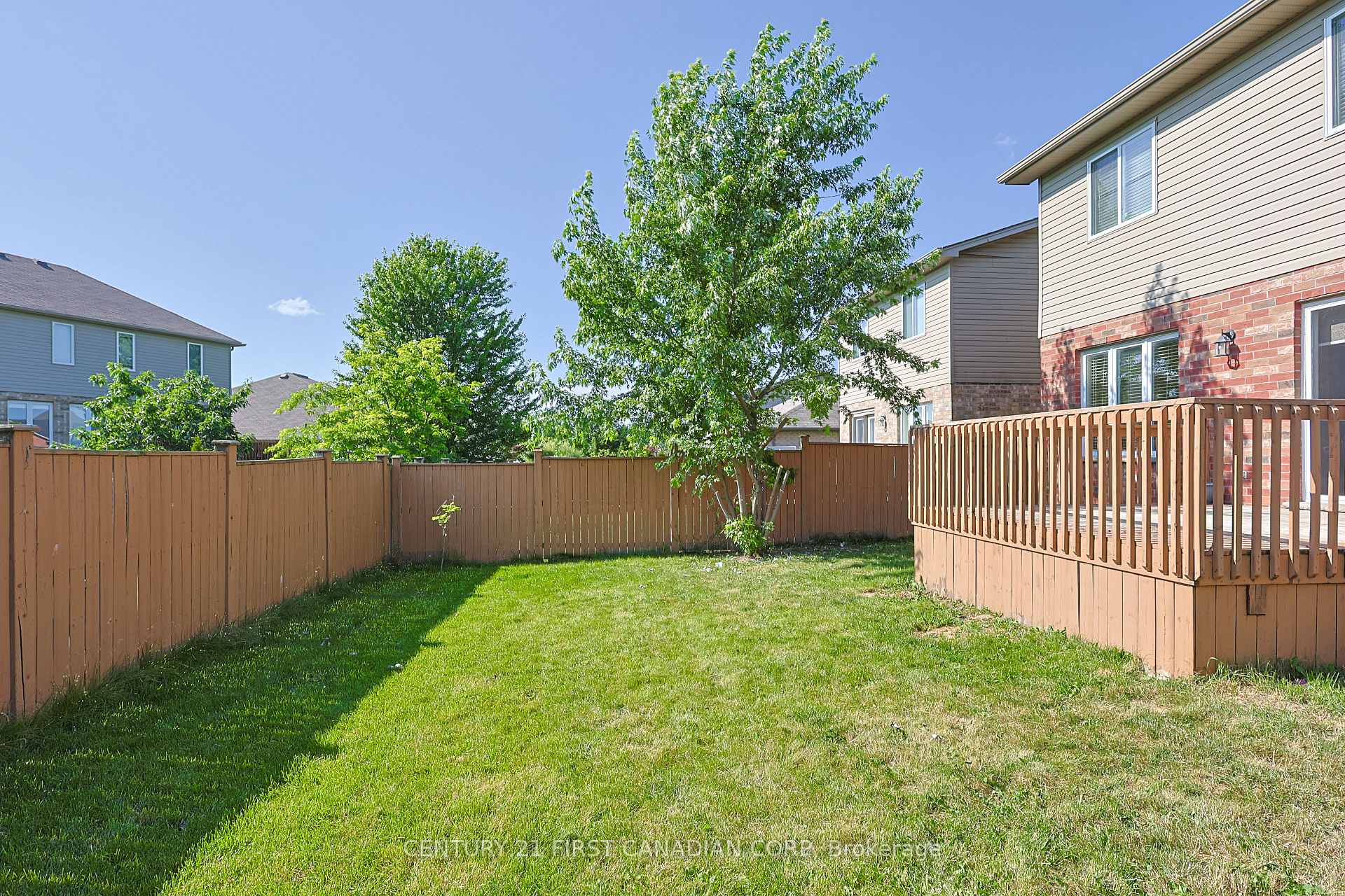 Photo 30 of Unit 34, 565 Bluebell Road, London, North B — HOMEH