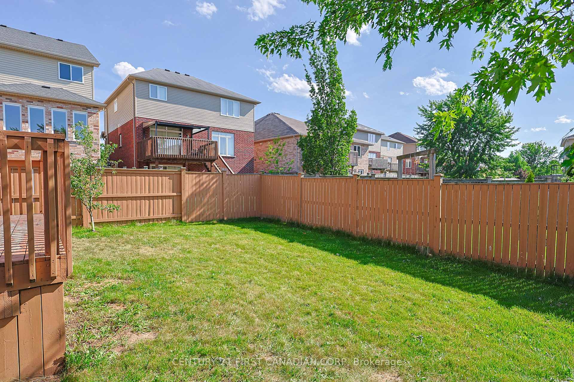 Photo 33 of Unit 34, 565 Bluebell Road, London, North B — HOMEH