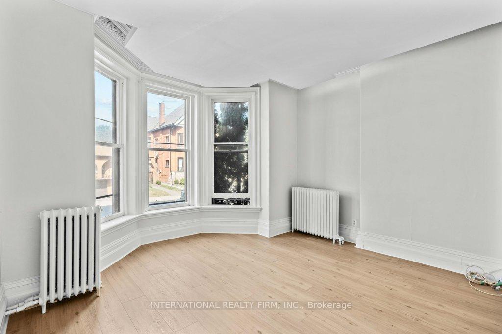 Photo 2 of Unit 2, 67 Ontario Avenue, Hamilton, Stinson — HOMEH