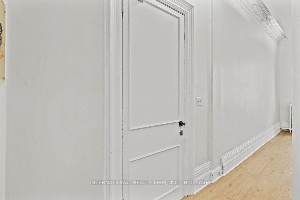 Photo 5 of Unit 2, 67 Ontario Avenue, Hamilton, Stinson — HOMEH