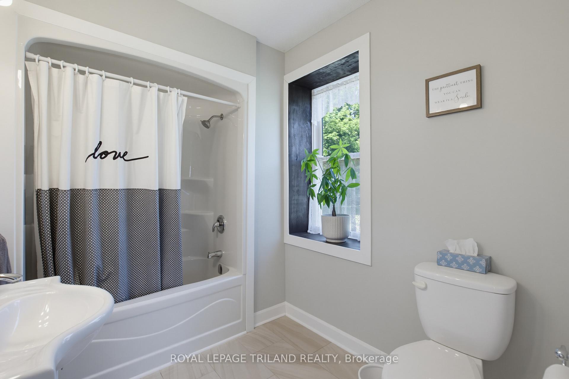 Photo 18 of 260 Graham Street, West Elgin, West Lorne — HOMEH