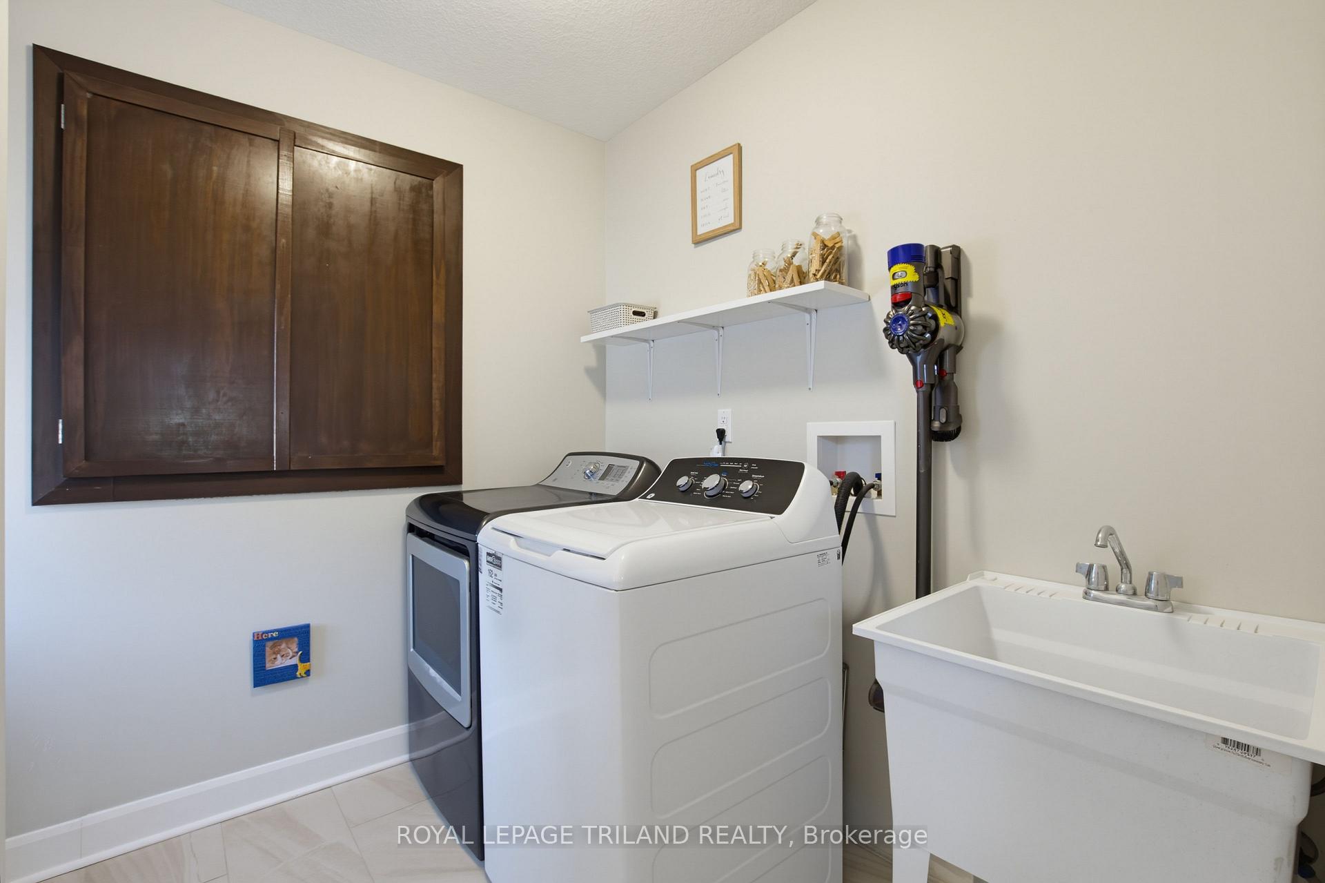 Photo 19 of 260 Graham Street, West Elgin, West Lorne — HOMEH