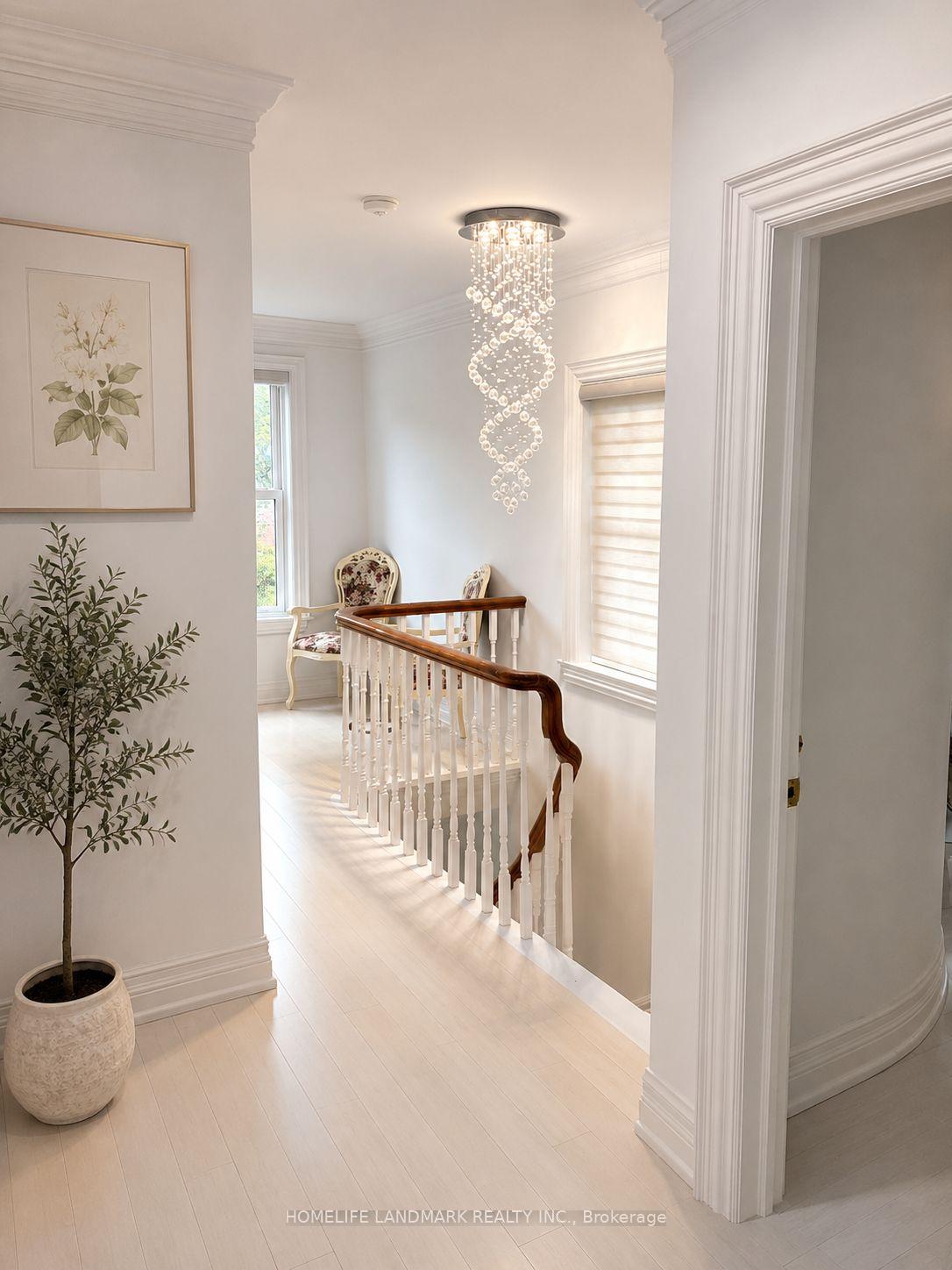 Photo 13 of Unit upper floor, 109 Main Street, Markham, Unionville — HOMEH