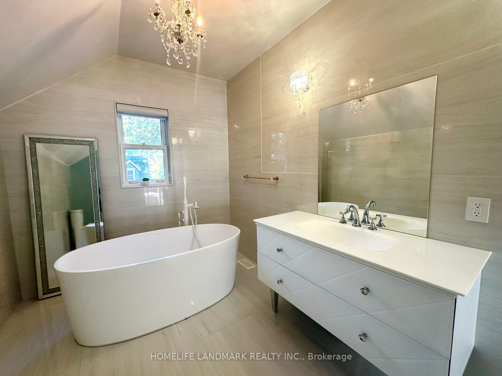 Photo 15 of Unit upper floor, 109 Main Street, Markham, Unionville — HOMEH