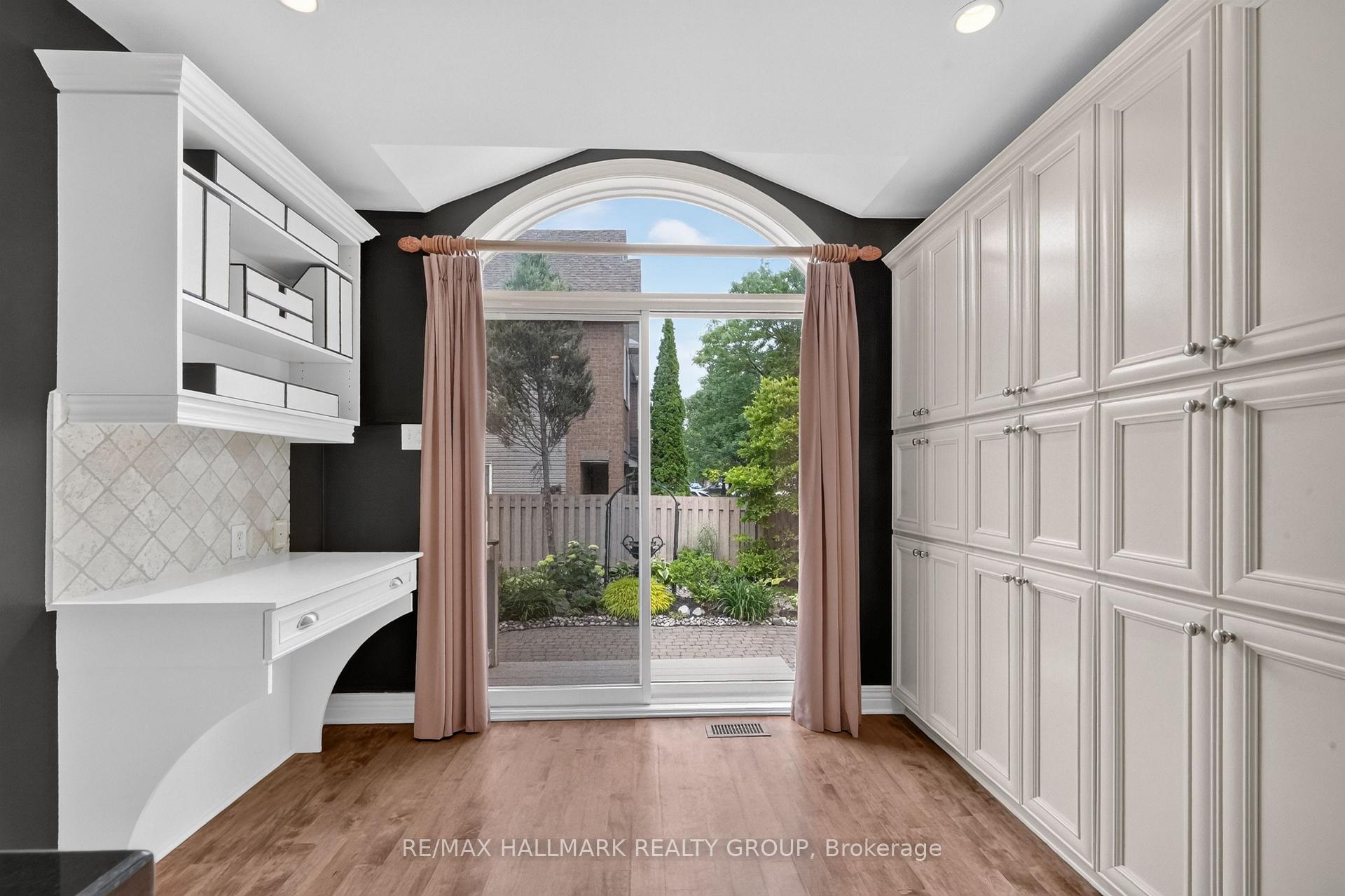 Photo 13 of 615 Aquaview Drive, Ottawa, Avalon East — HOMEH