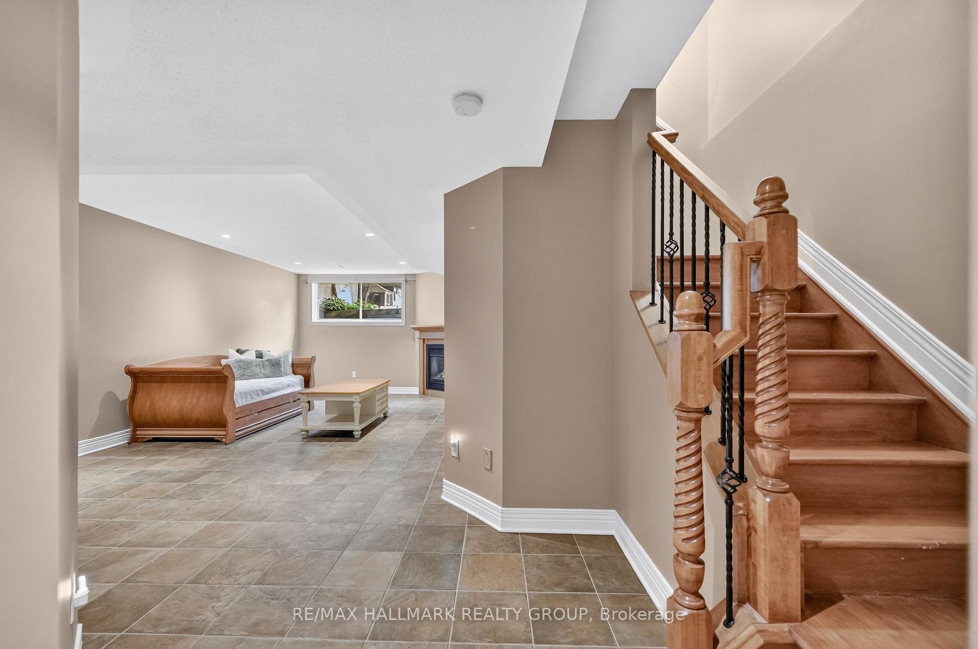 Photo 27 of 615 Aquaview Drive, Ottawa, Avalon East — HOMEH