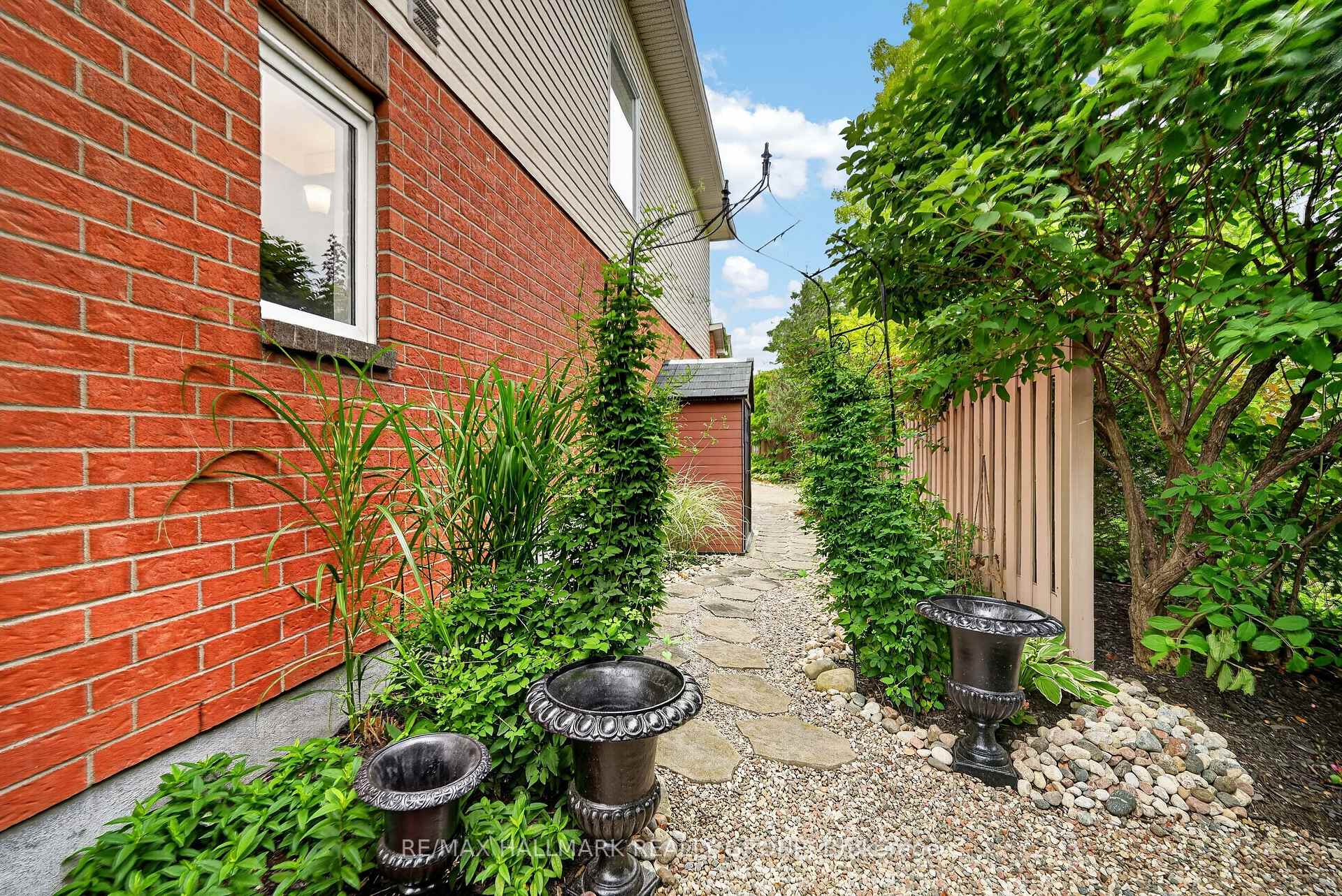 Photo 31 of 615 Aquaview Drive, Ottawa, Avalon East — HOMEH