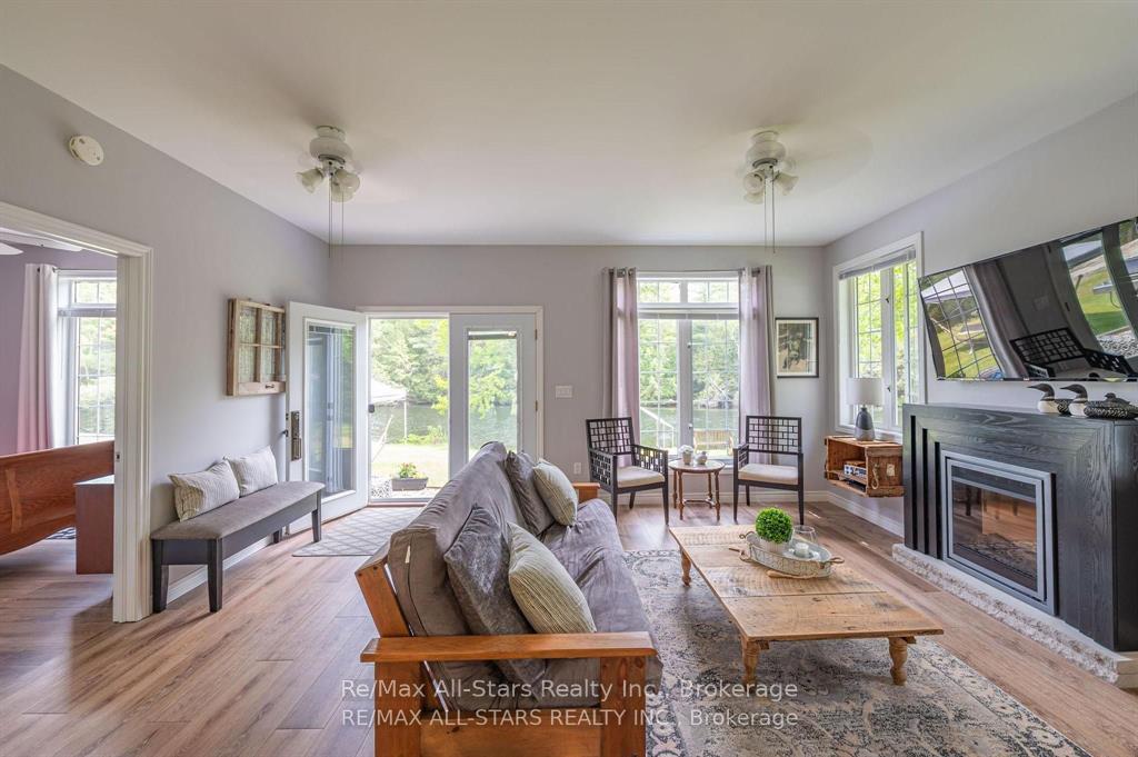 Photo 6 of 24 Relax Avenue, Kawartha Lakes, Norland — HOMEH
