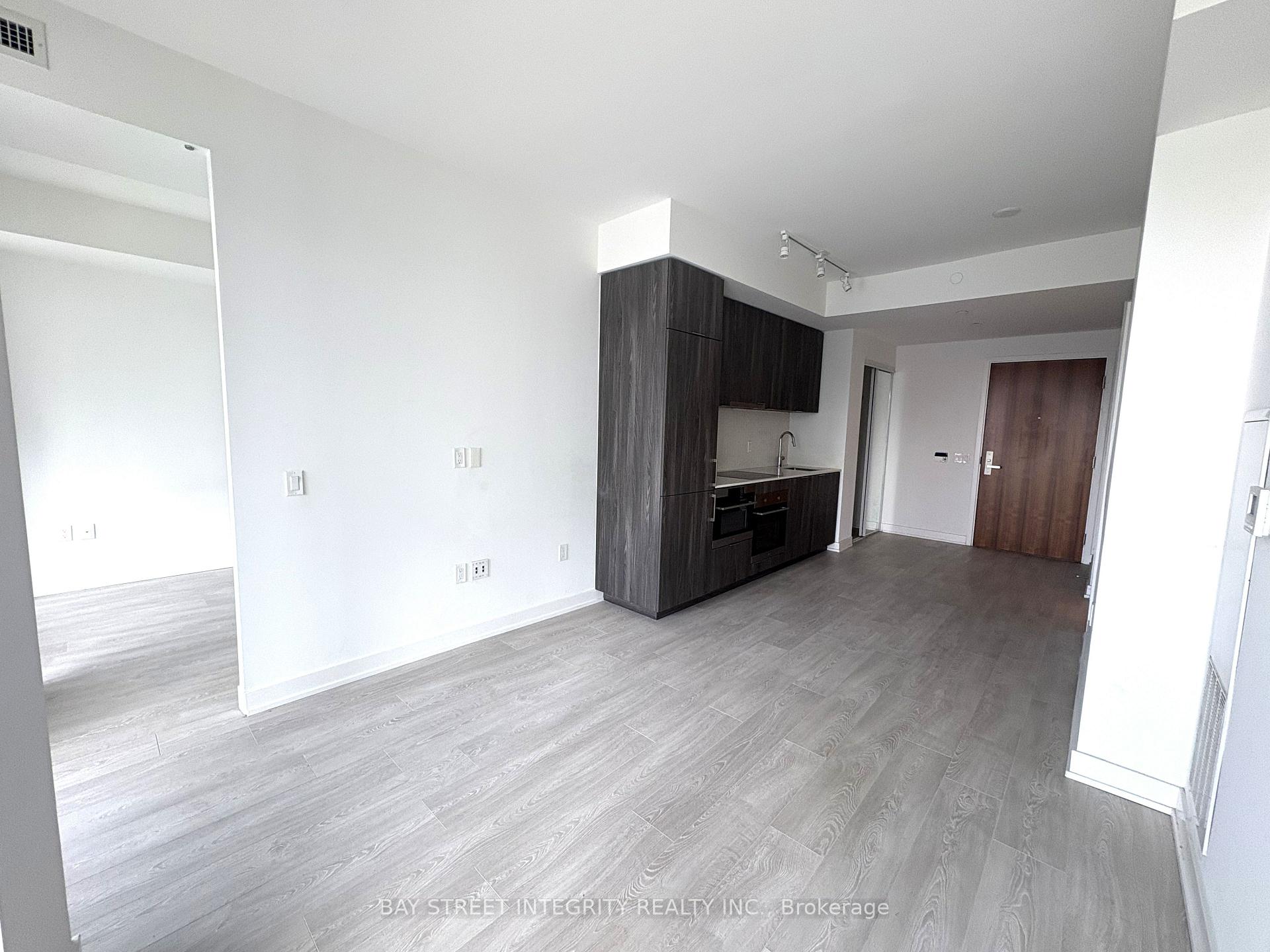 Photo 5 of Unit 2708, 15 Queens Quay E, Toronto, Waterfront Communities — HOMEH