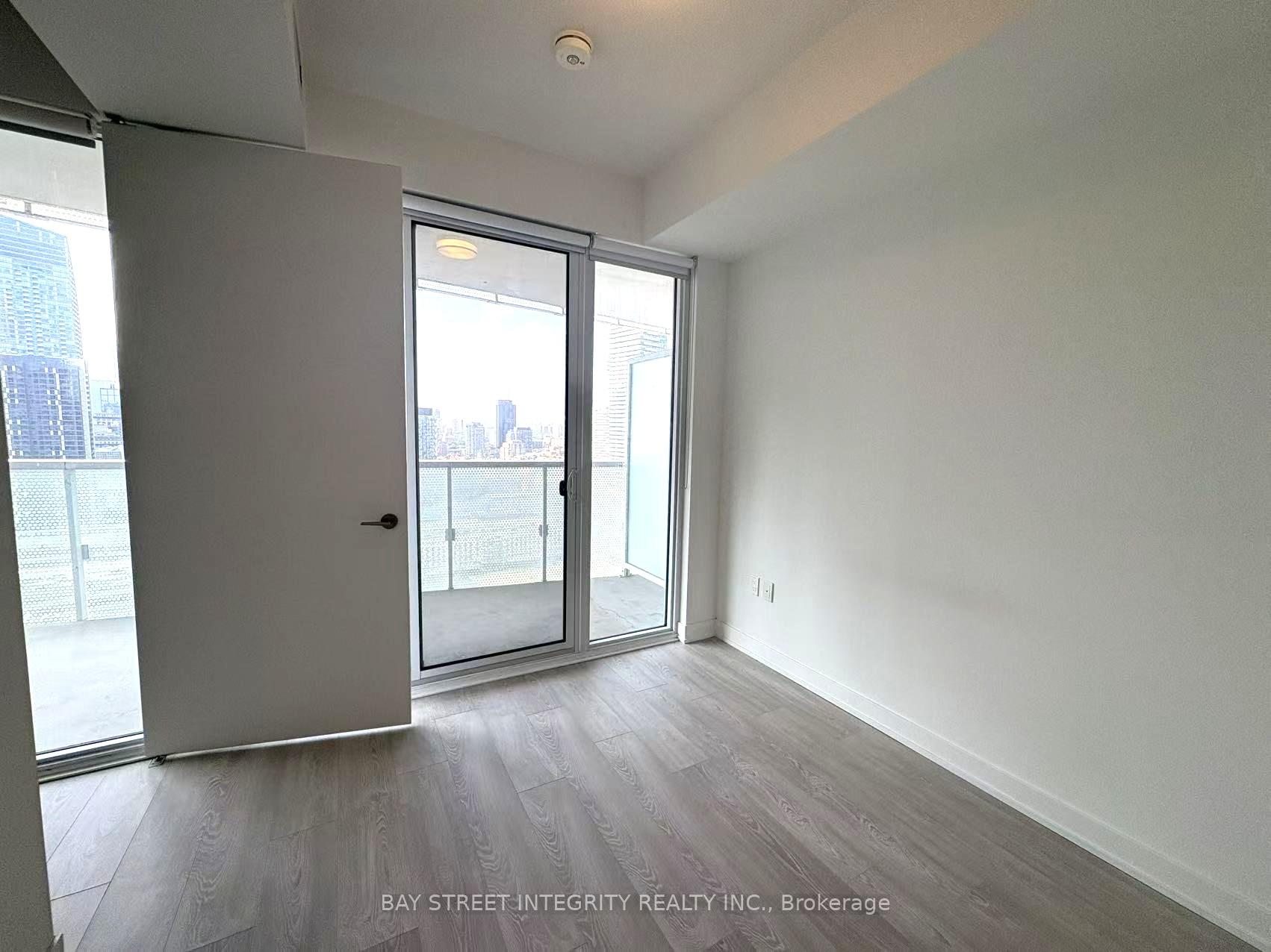Photo 9 of Unit 2708, 15 Queens Quay E, Toronto, Waterfront Communities — HOMEH