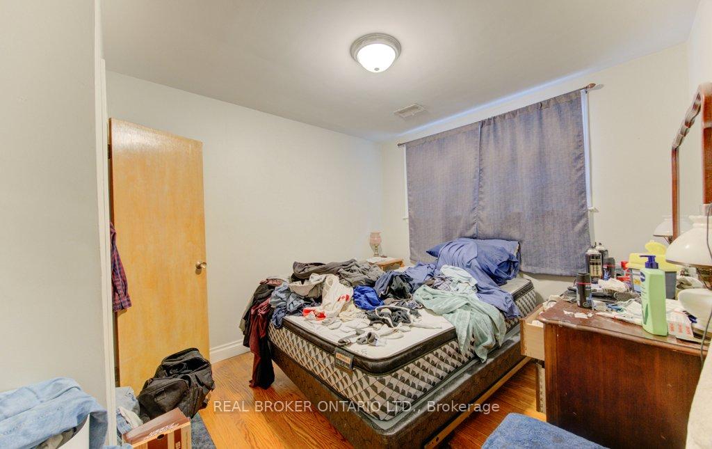 Photo 7 of 109 Eton Drive, Kitchener, Heritage Park/Rosemount — HOMEH