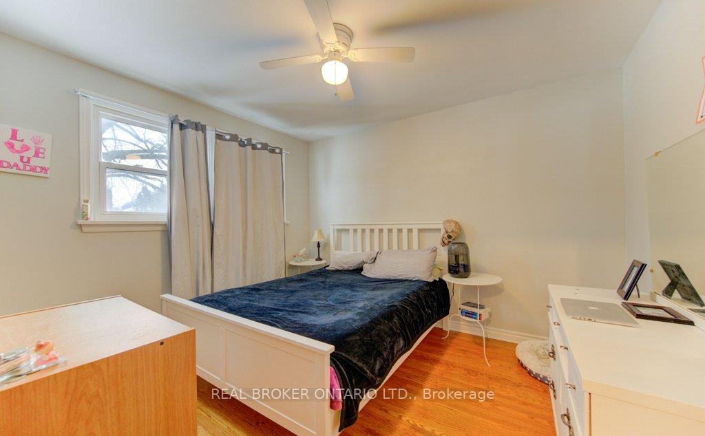 Photo 11 of 109 Eton Drive, Kitchener, Heritage Park/Rosemount — HOMEH