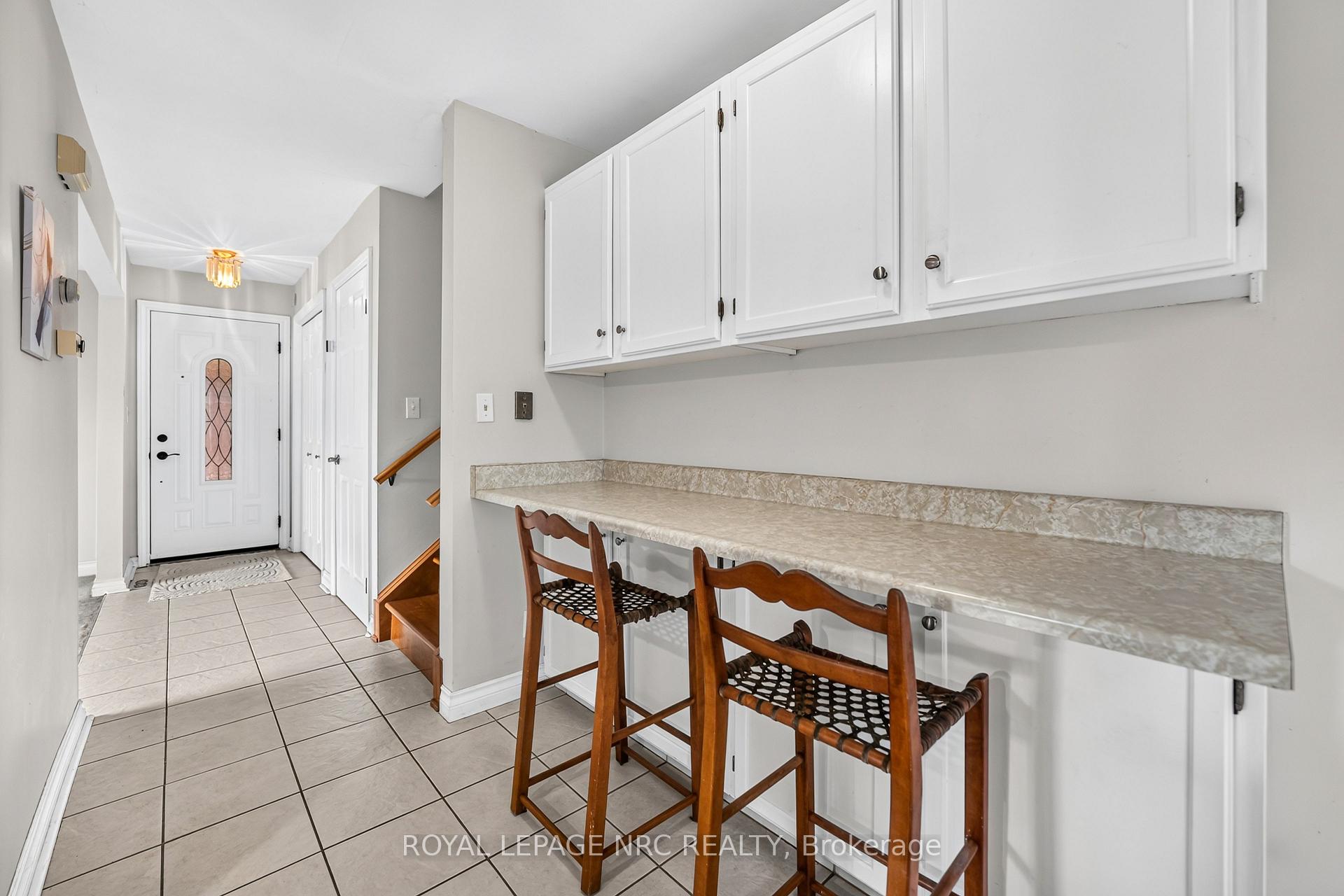 Photo 13 of 9 Sandy Cove Drive, St. Catharines, Lakeshore — HOMEH