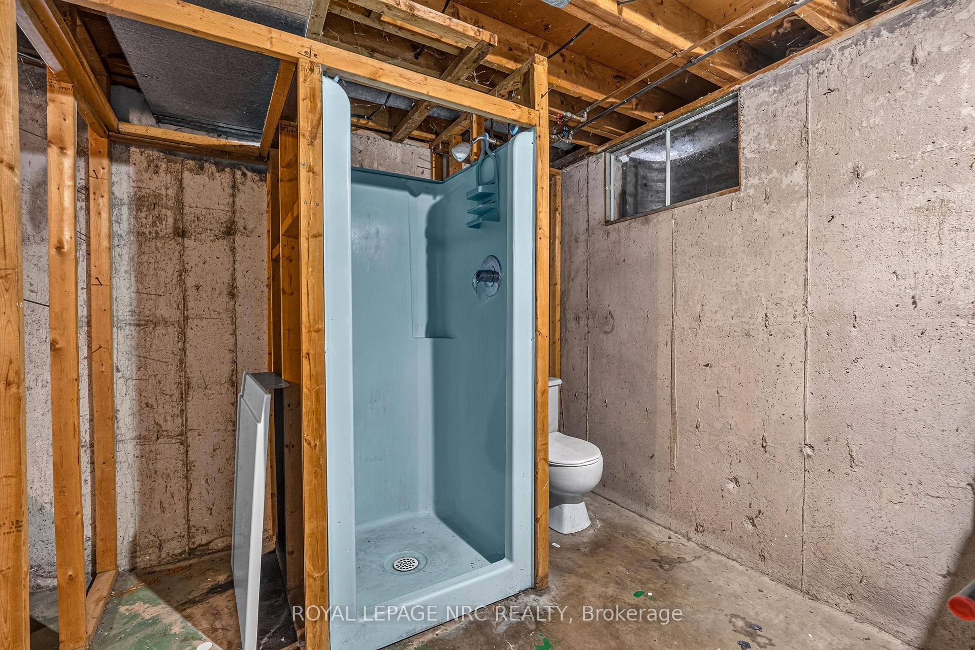 Photo 35 of 9 Sandy Cove Drive, St. Catharines, Lakeshore — HOMEH